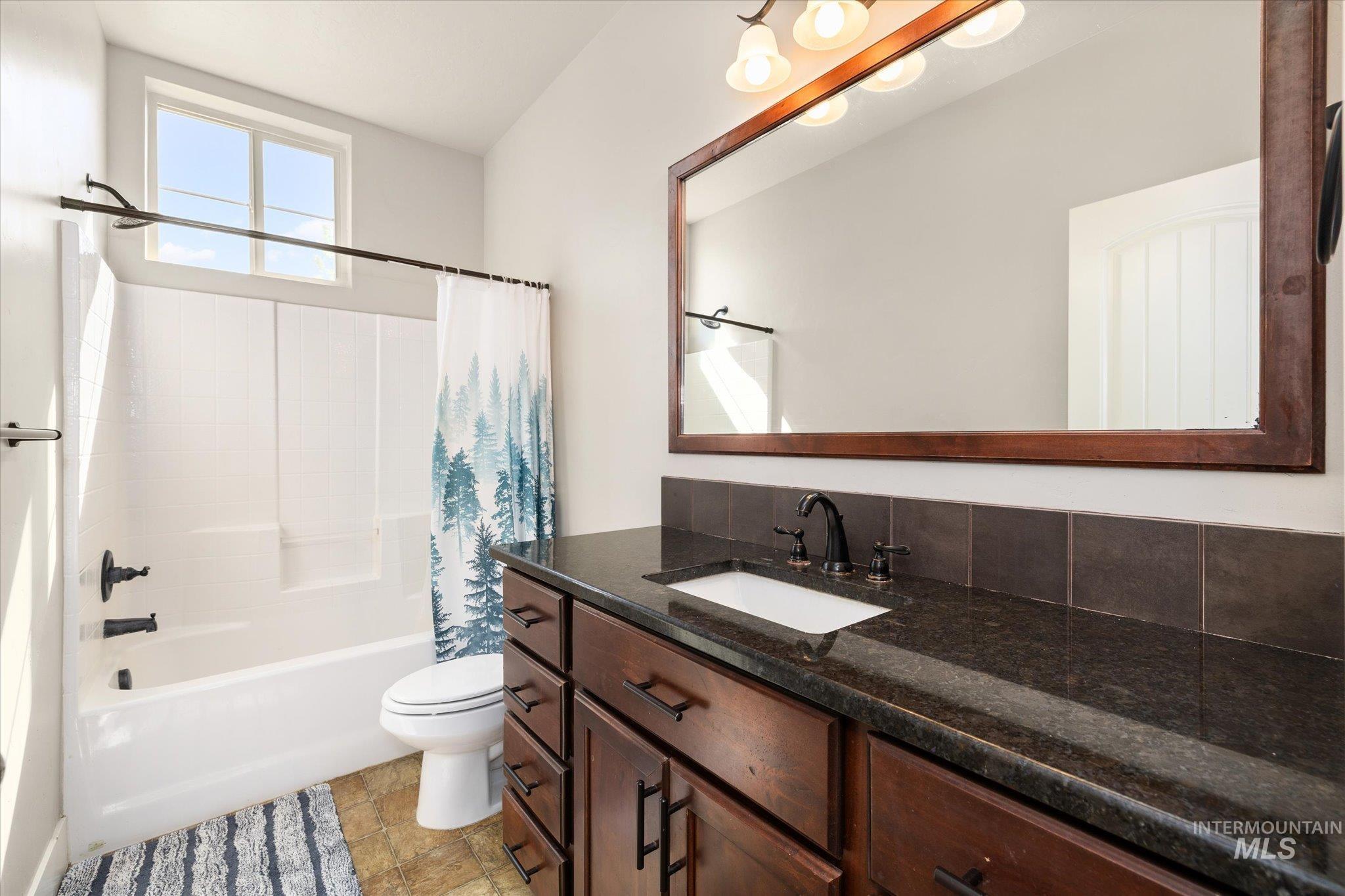 847 N Tullshire Way Property Photo 28