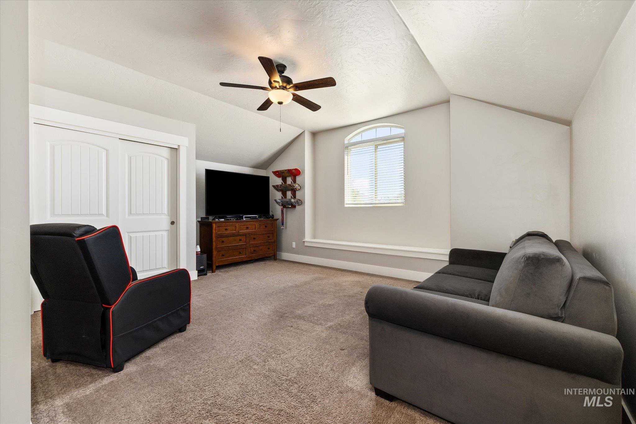 847 N Tullshire Way Property Photo 32