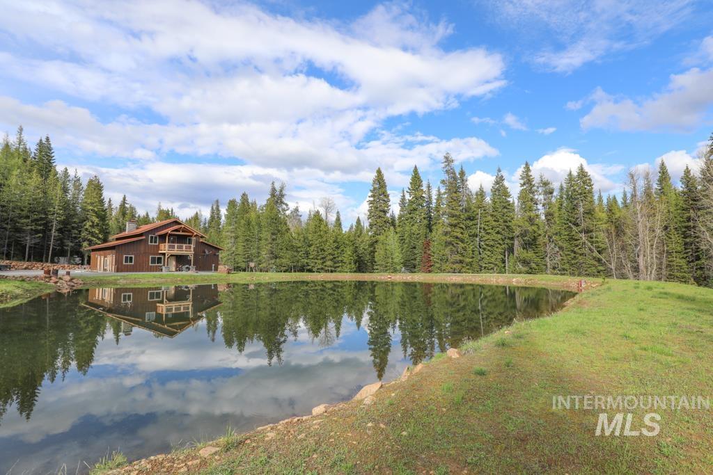 79250 Lookout Mountain Rd Property Photo 3