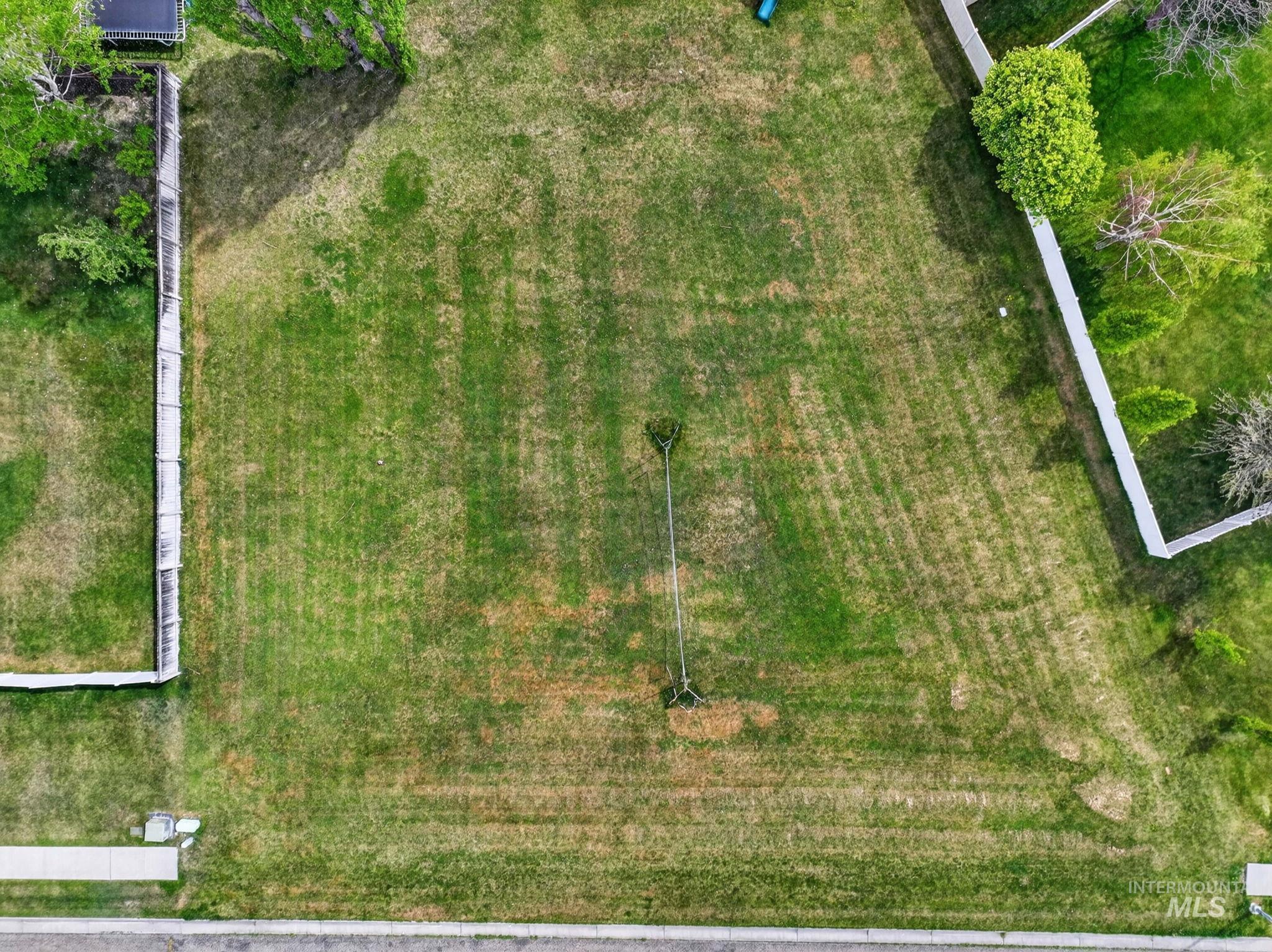 6114 Bay Hill Drive Property Photo 11