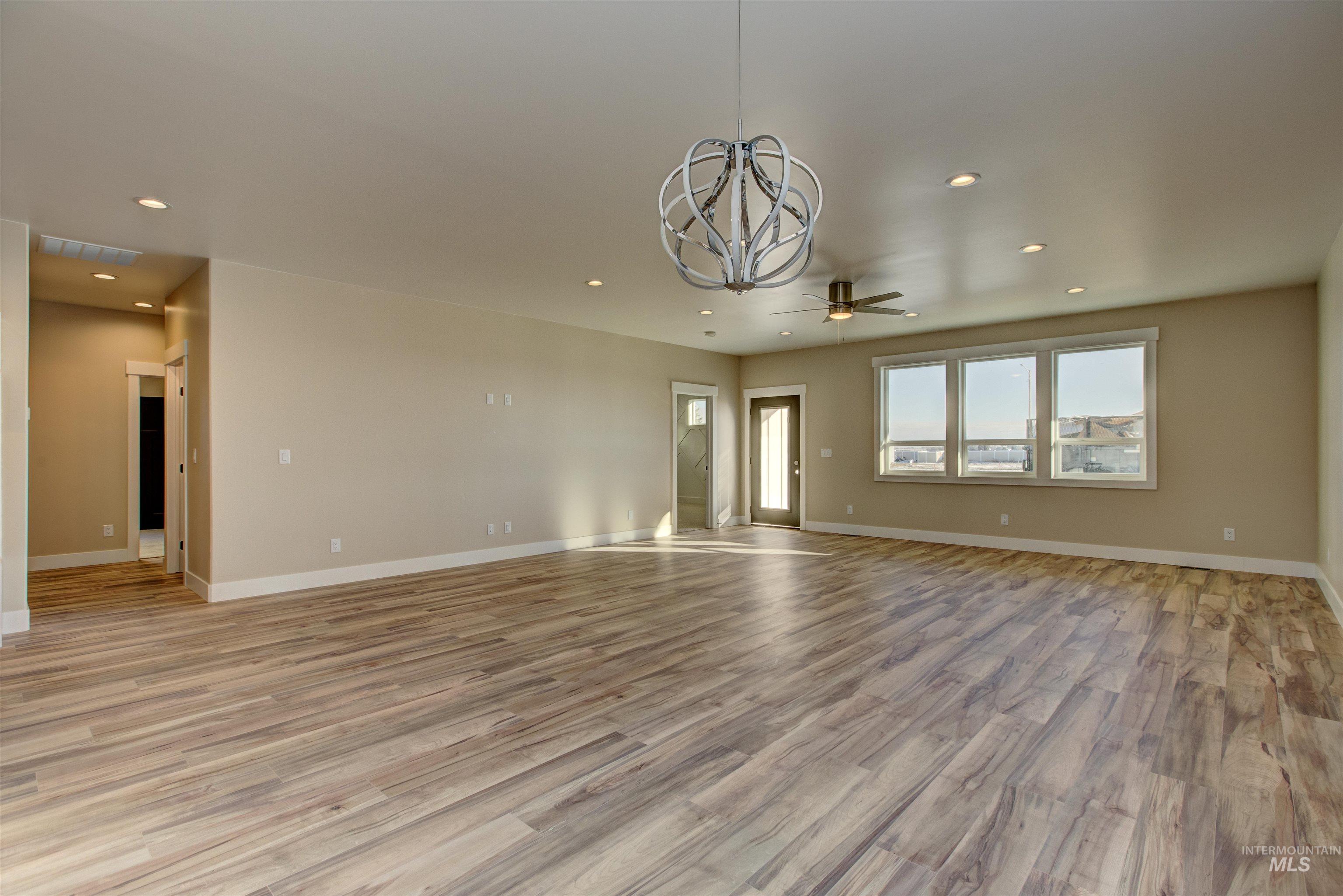 609 Cheri Court Property Photo 12