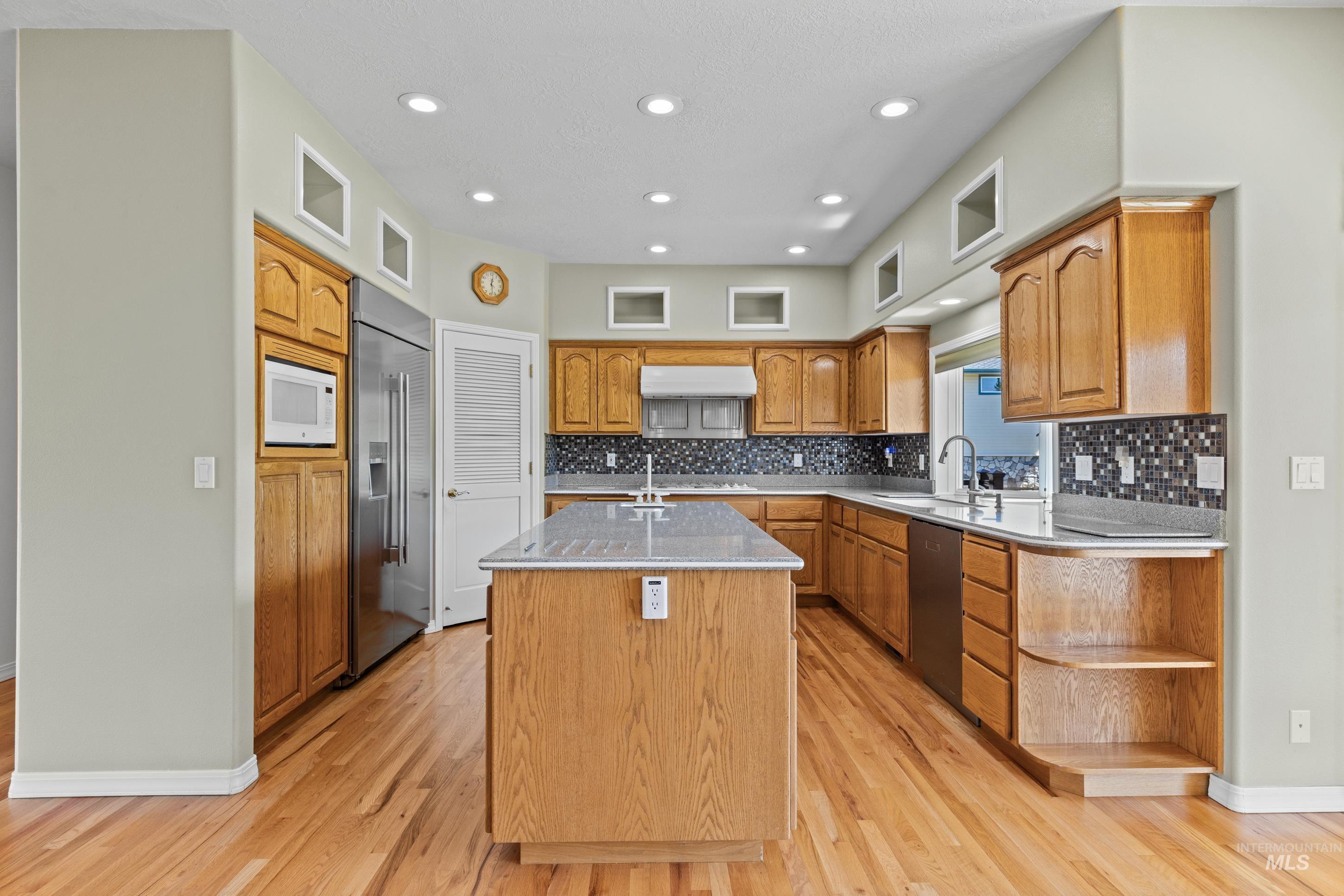 3060 Windfall Cir Property Photo 17