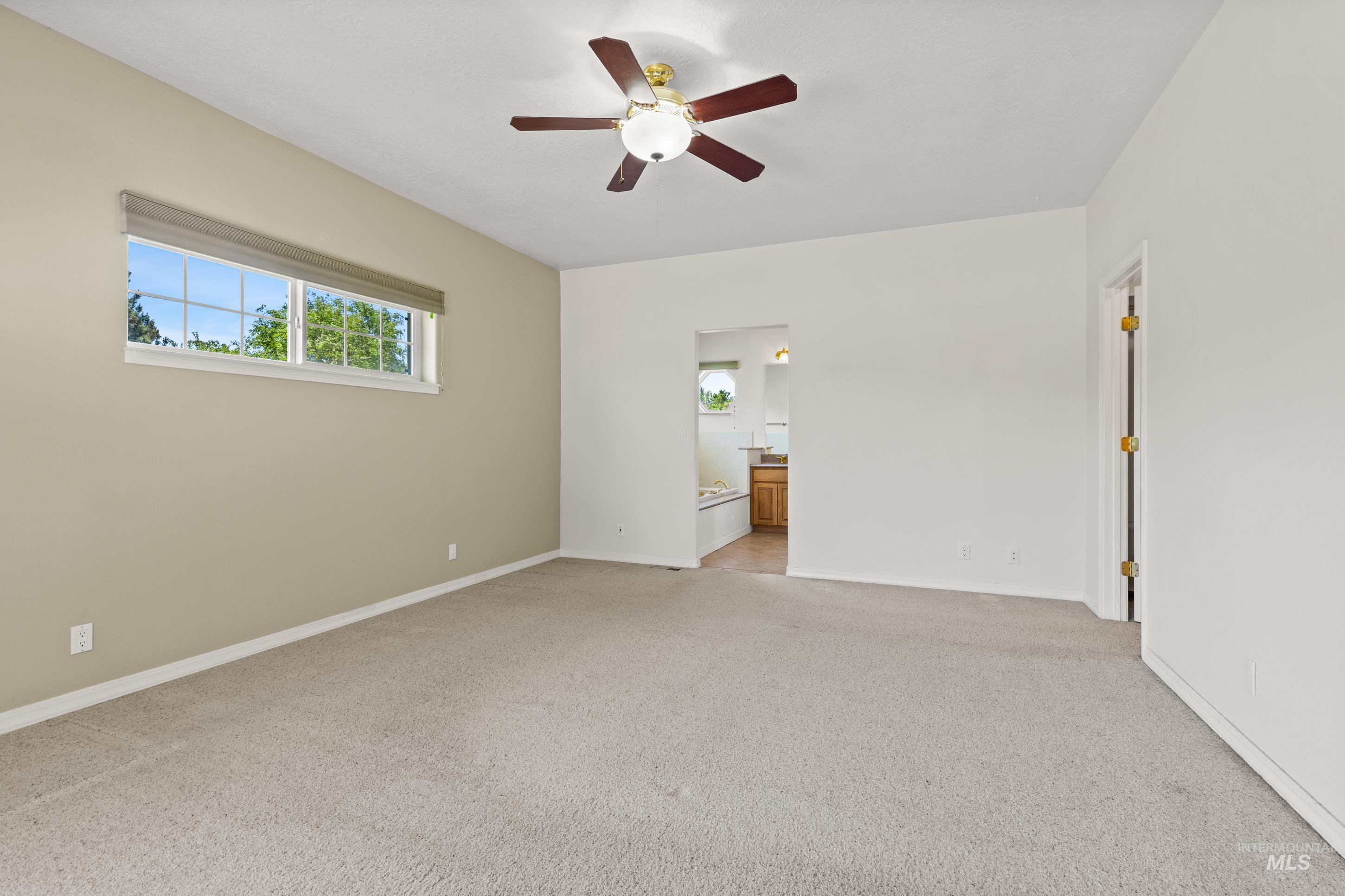3060 Windfall Cir Property Photo 42
