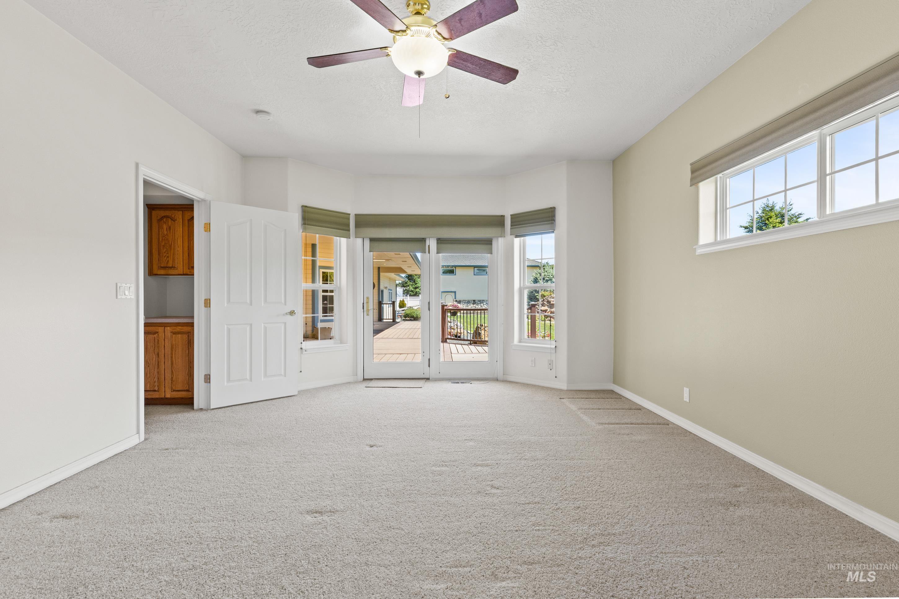 3060 Windfall Cir Property Photo 46