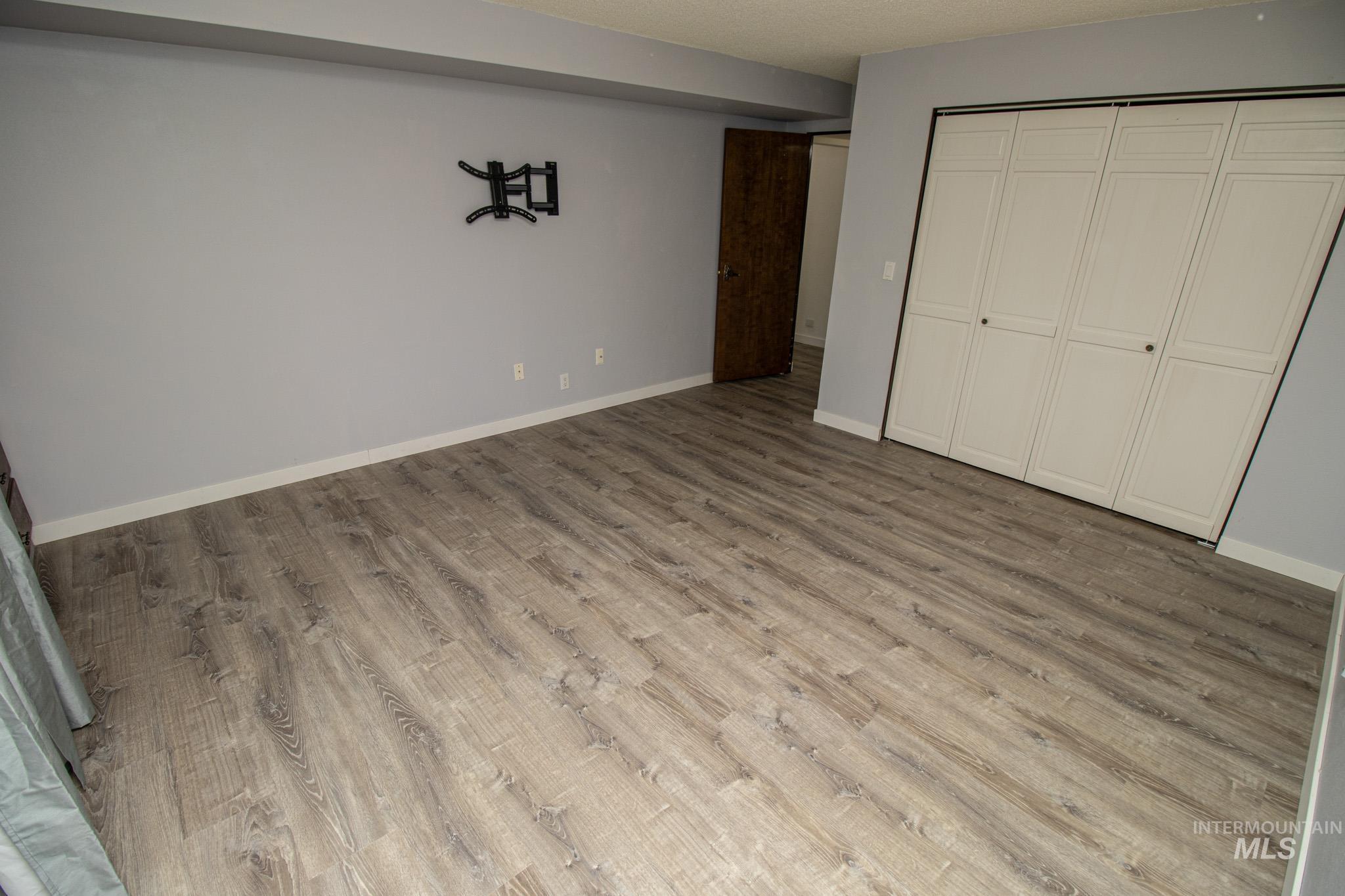801 Mcarthur Dr Property Photo 28