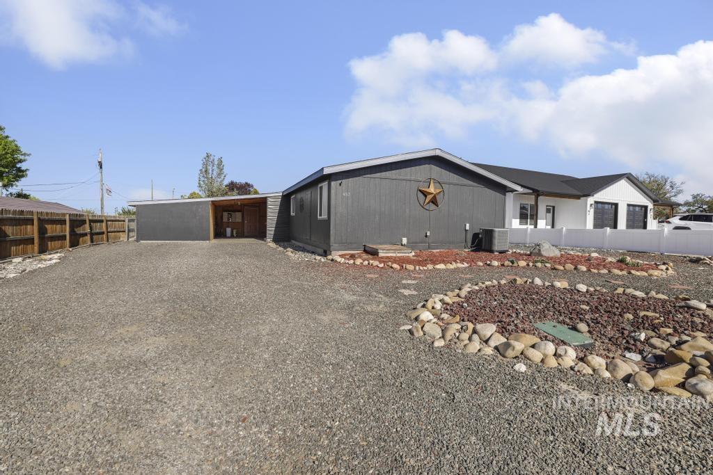 937 Katherine Street Property Photo 1