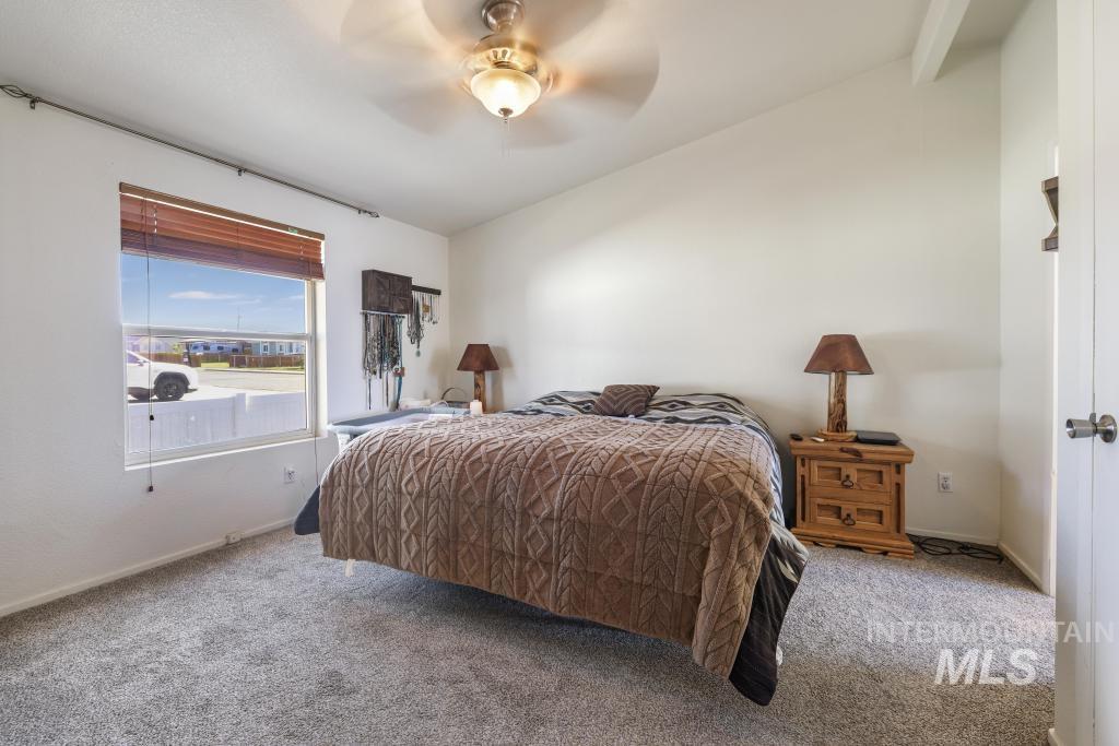 937 Katherine Street Property Photo 18
