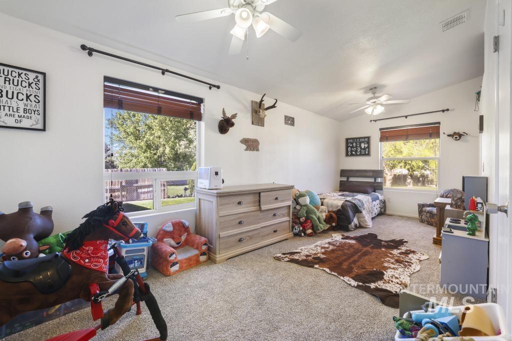 937 Katherine Street Property Photo 22