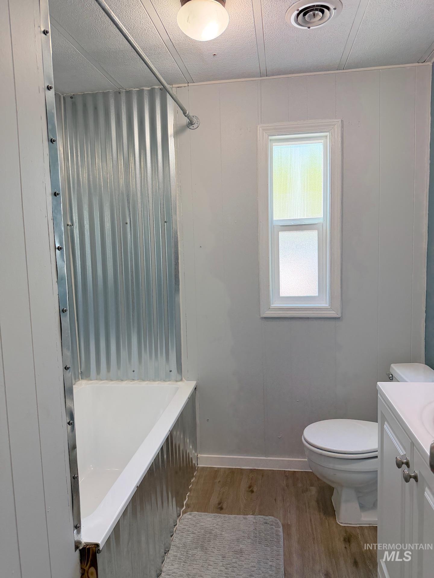 411 N Almon St. Property Photo 10