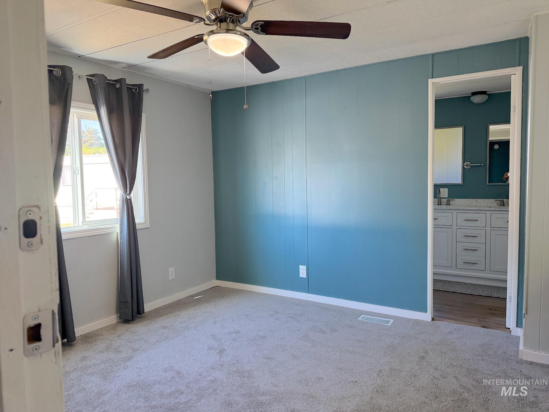 411 N Almon St. Property Photo 13