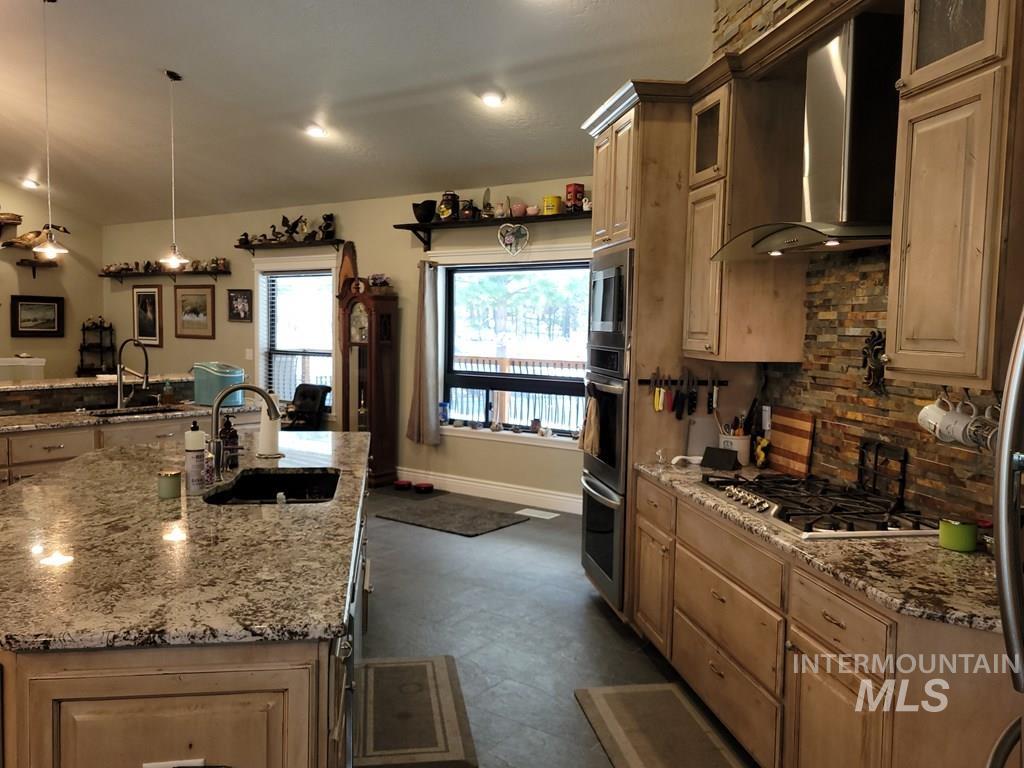191 Clear Creek Road Property Photo 14