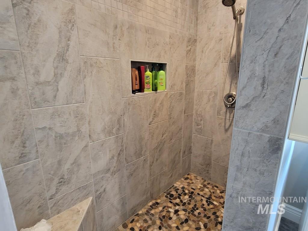 191 Clear Creek Road Property Photo 42