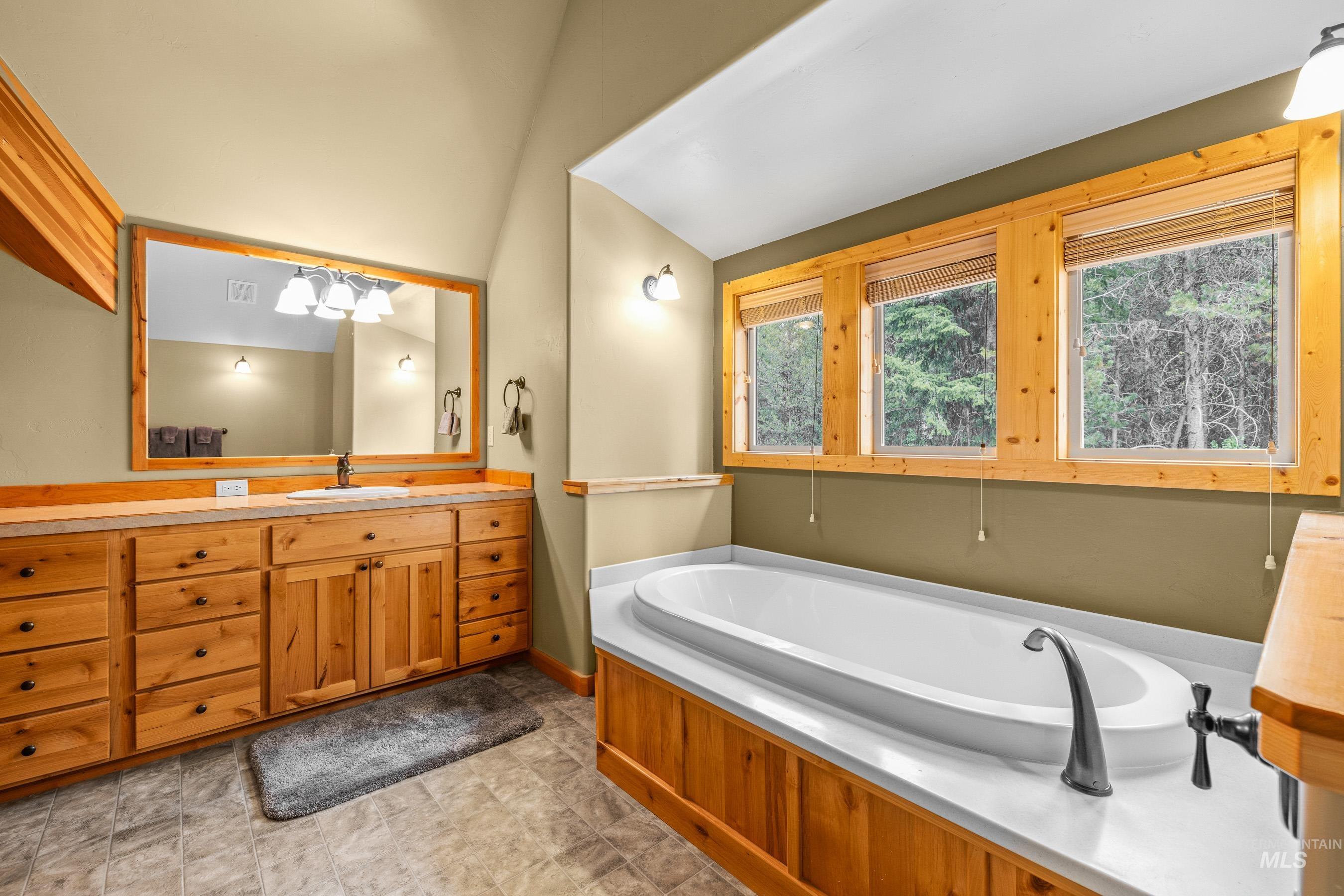14199 Franklin Rd Property Photo 22