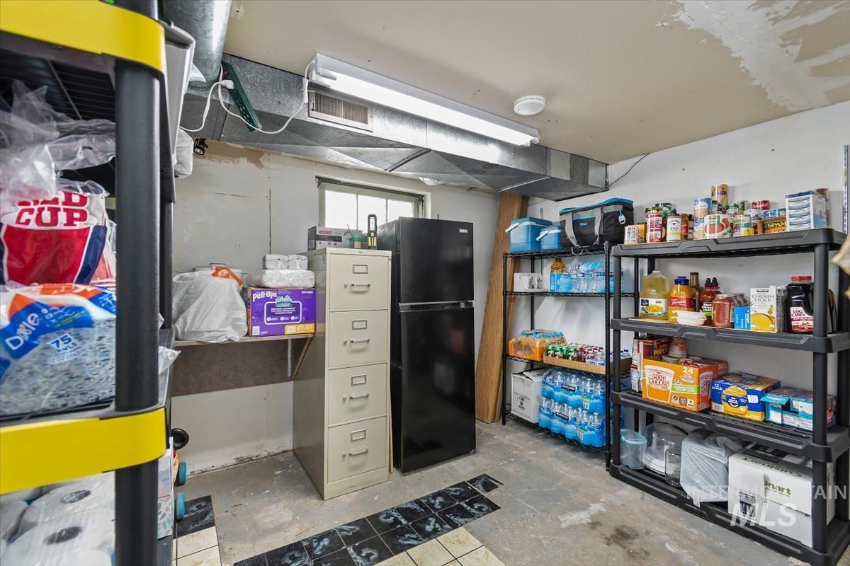 1402 Idaho Ave Property Photo 25