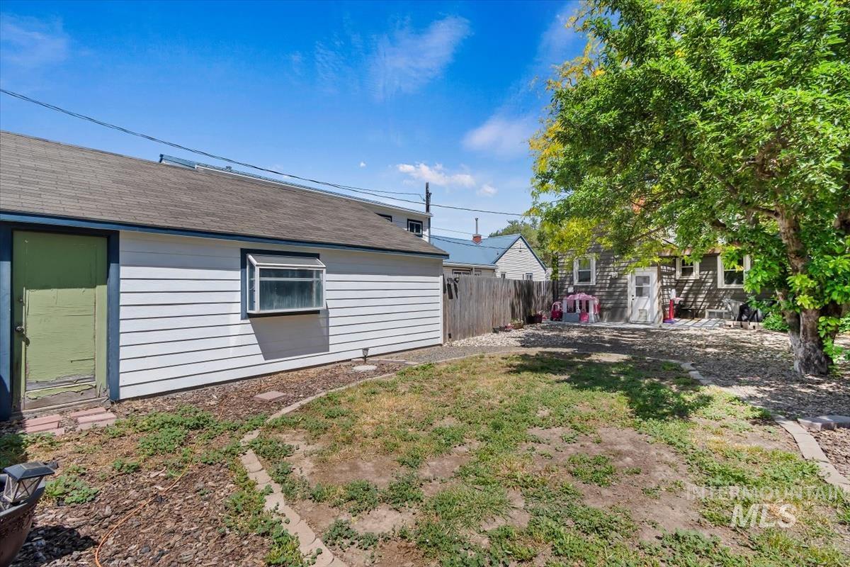 1402 Idaho Ave Property Photo 34