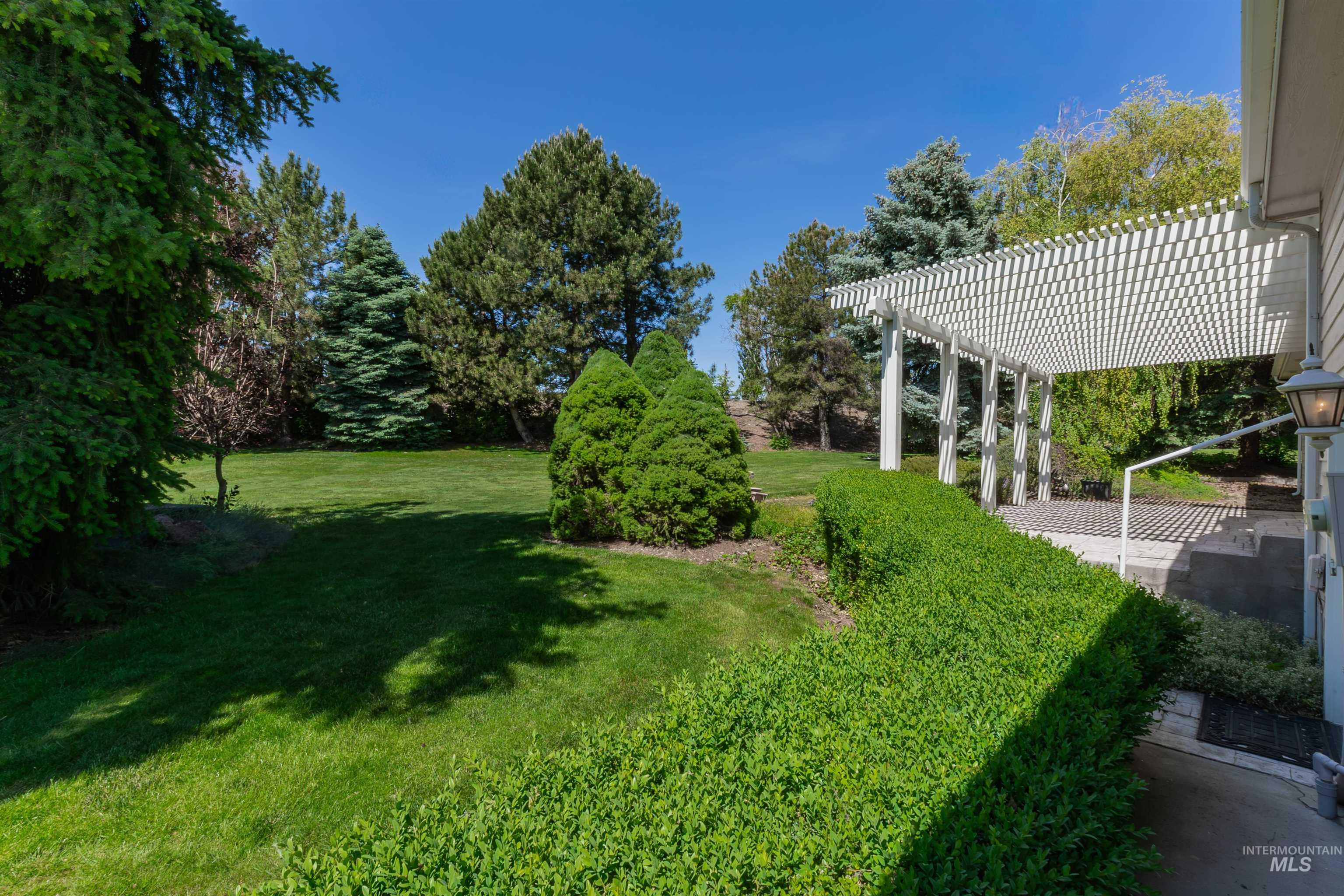 8864 Rim Rd Property Photo 14