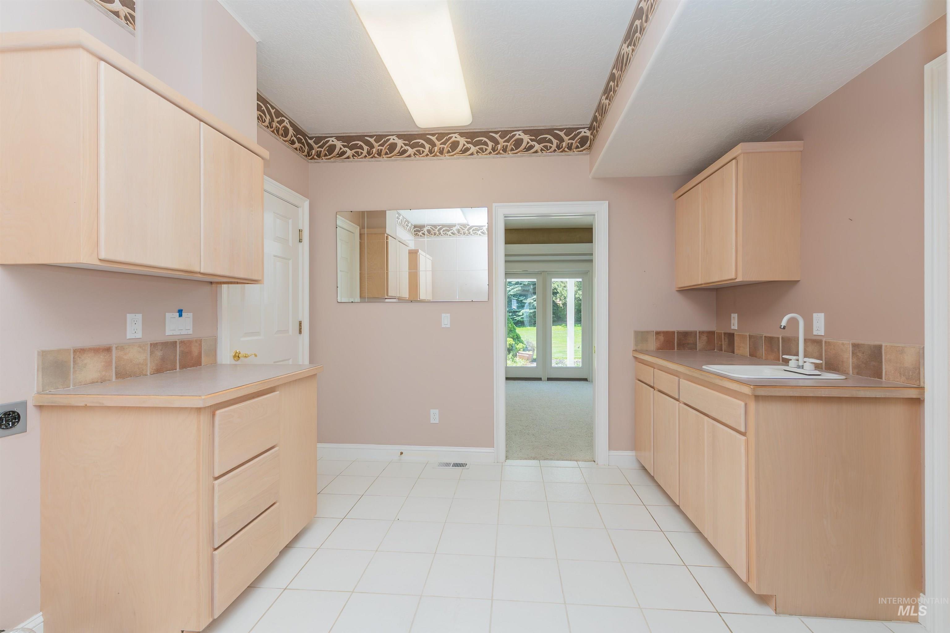 8864 Rim Rd Property Photo 42