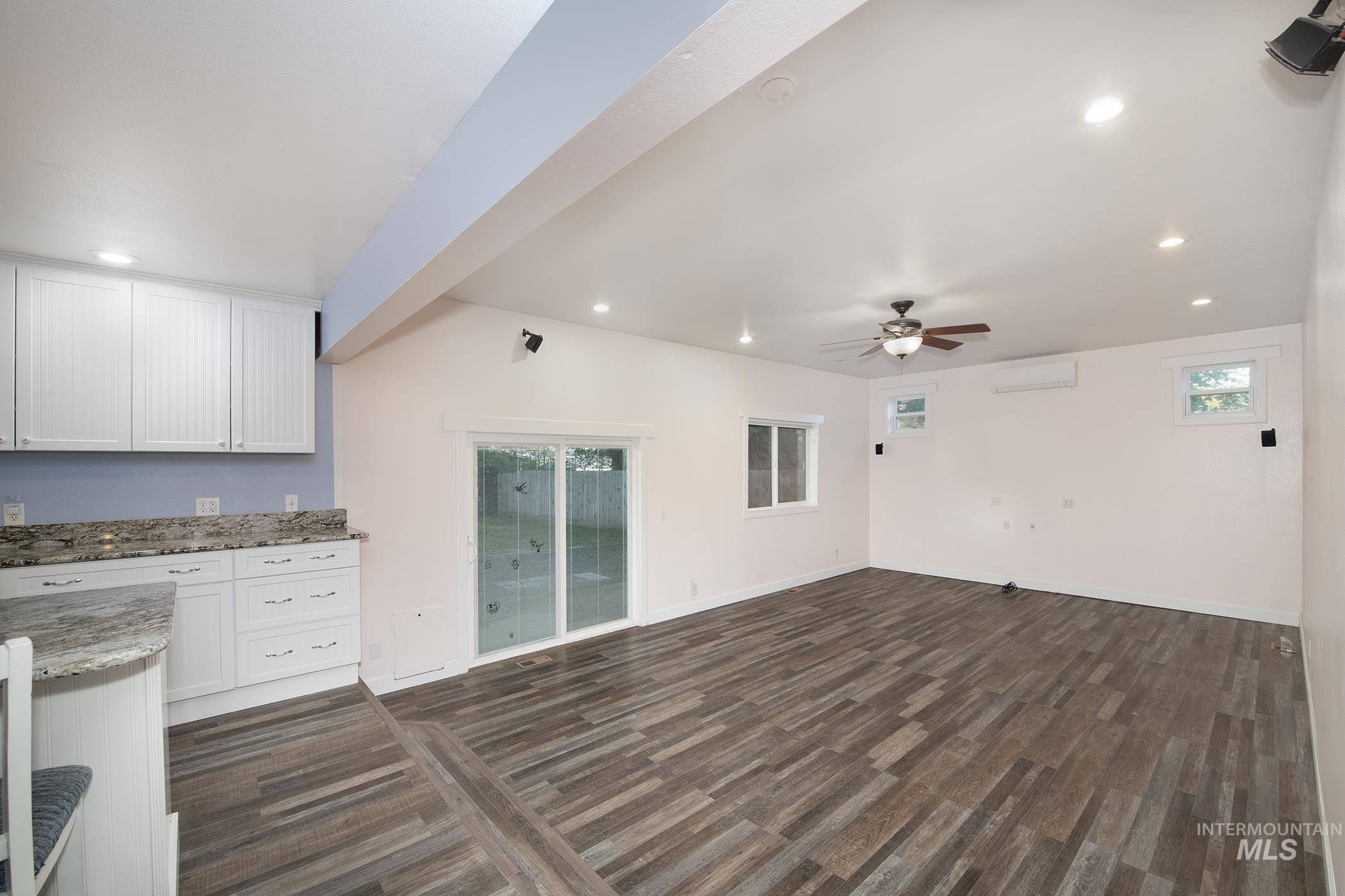 252 Se Boulevard Property Photo 11