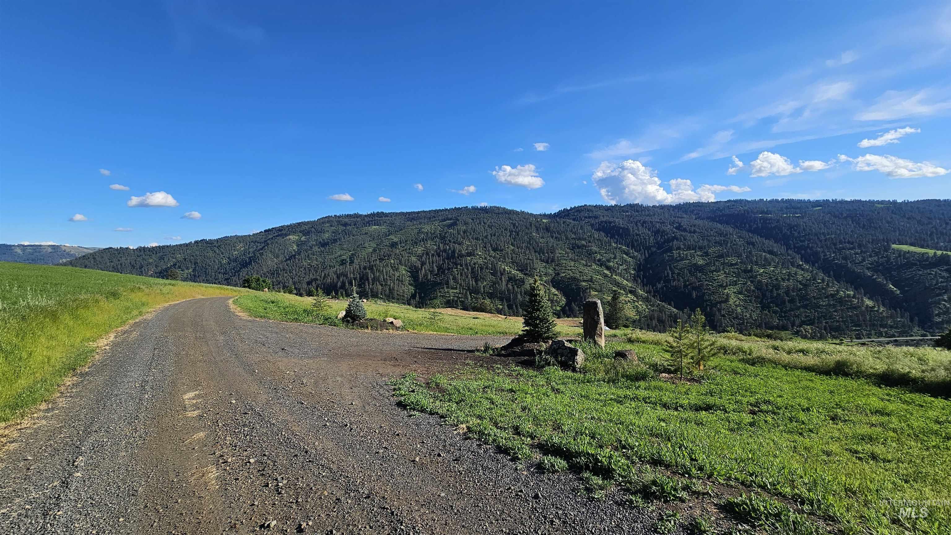 Tbd Lot 5 Quiet Hills Ln Property Photo 4