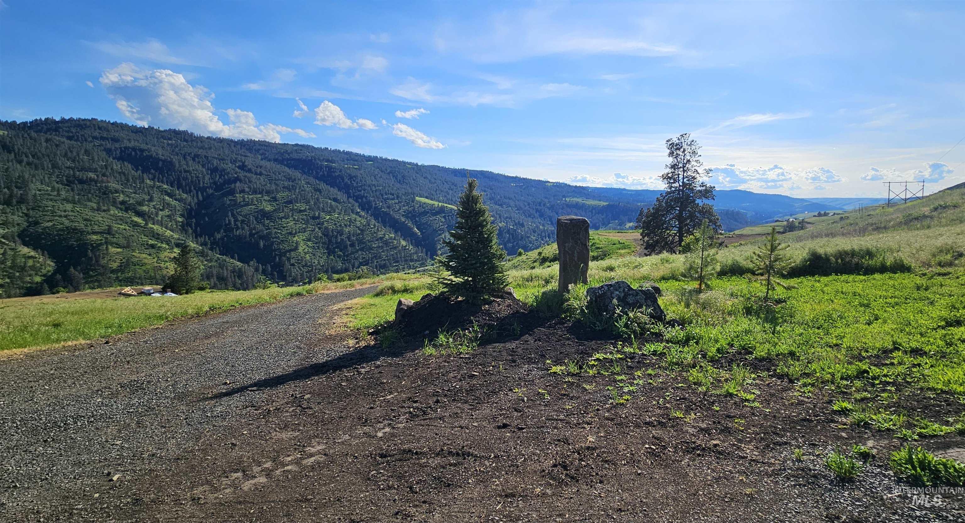 Tbd Lot 5 Quiet Hills Ln Property Photo 6