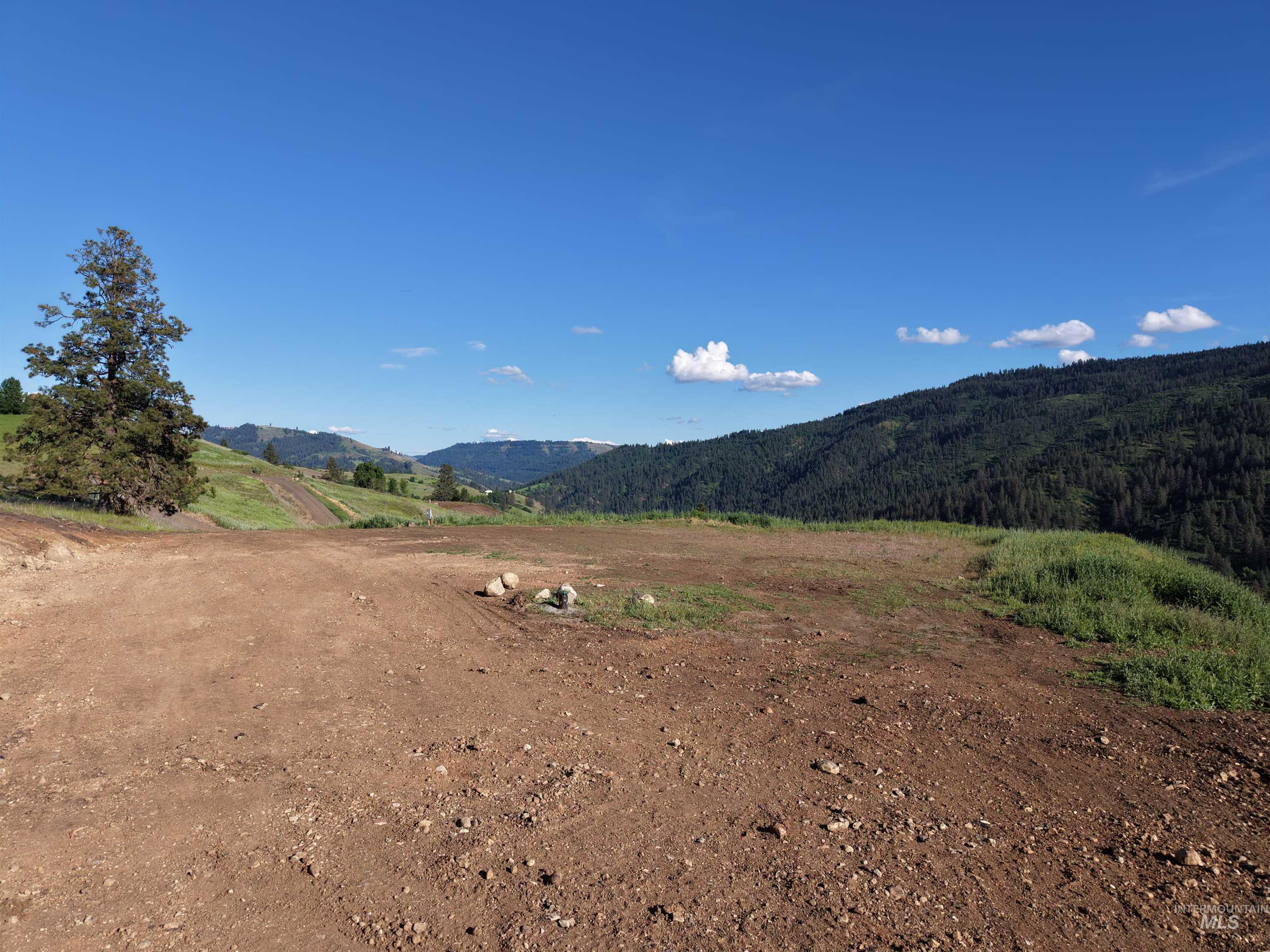 Tbd Lot 5 Quiet Hills Ln Property Photo 27
