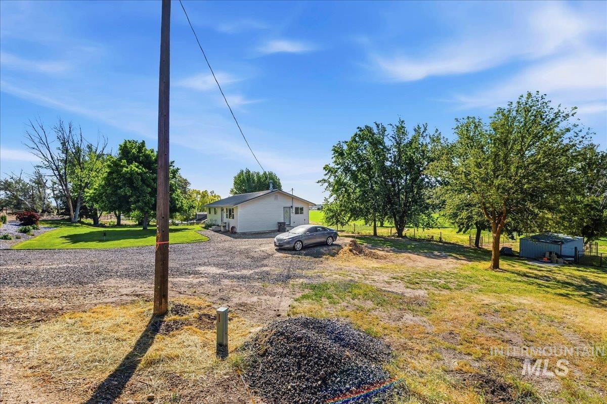 6323 Foothill Rd Property Photo 5