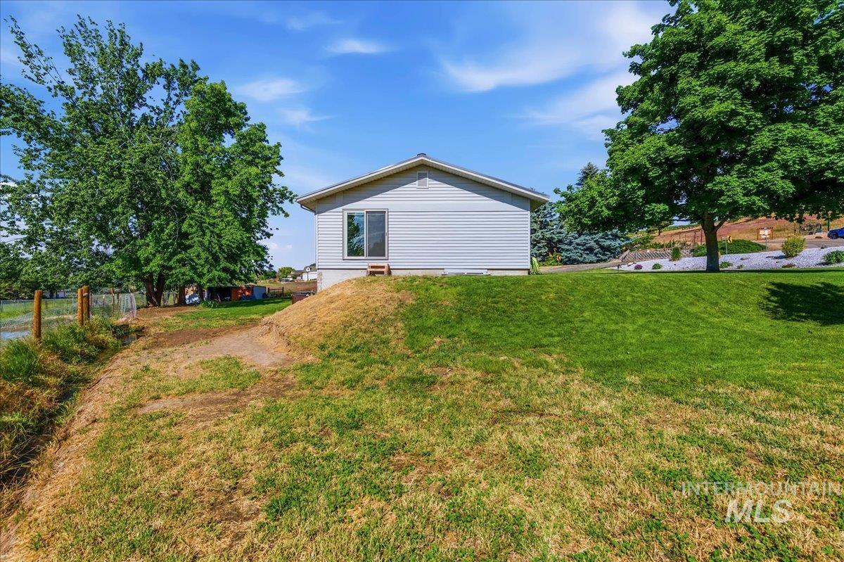 6323 Foothill Rd Property Photo 30