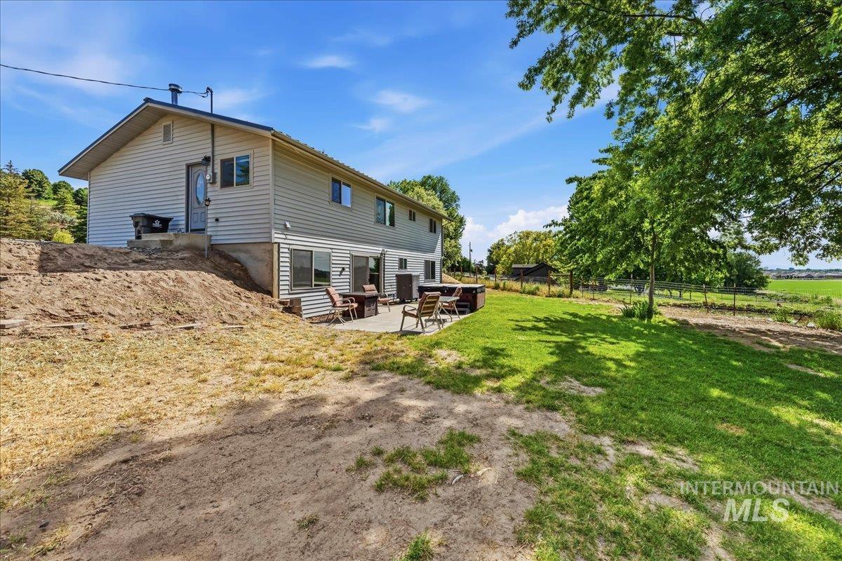 6323 Foothill Rd Property Photo 32