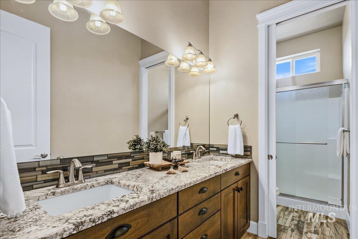 5030 W Parkridge Drive Property Photo 18
