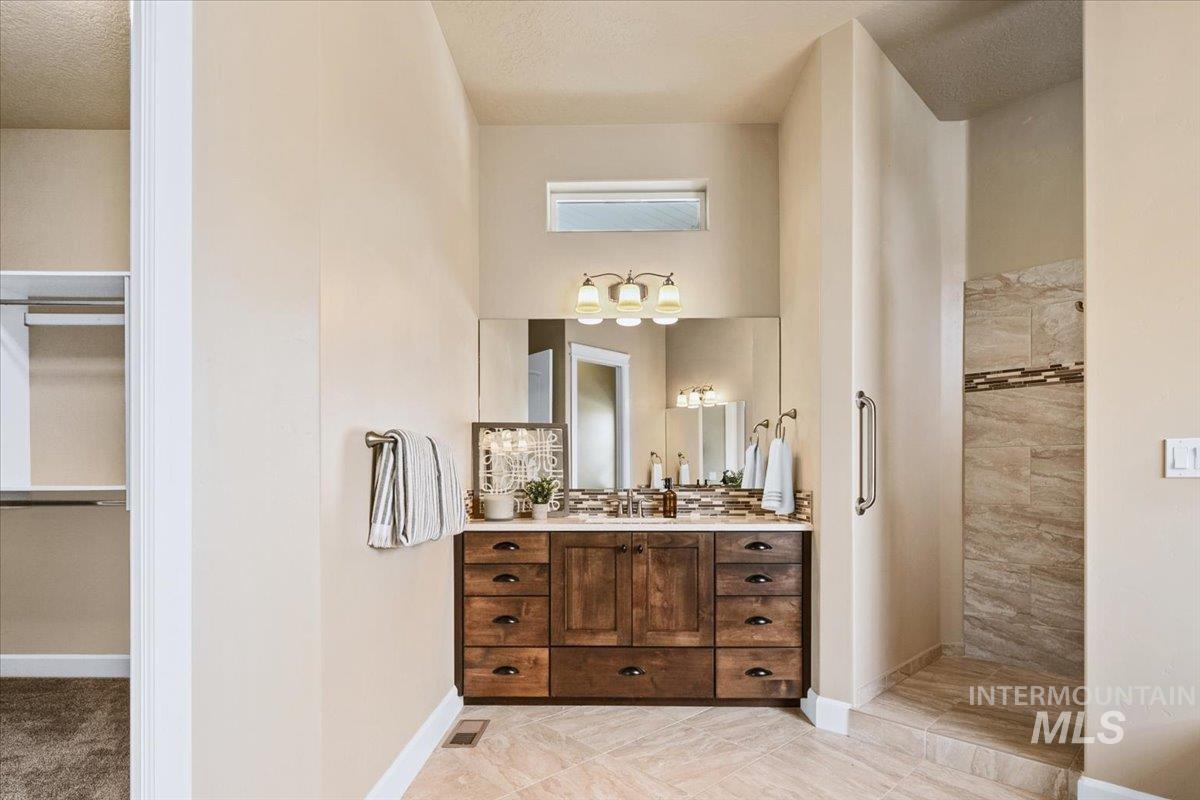 5030 W Parkridge Drive Property Photo 42