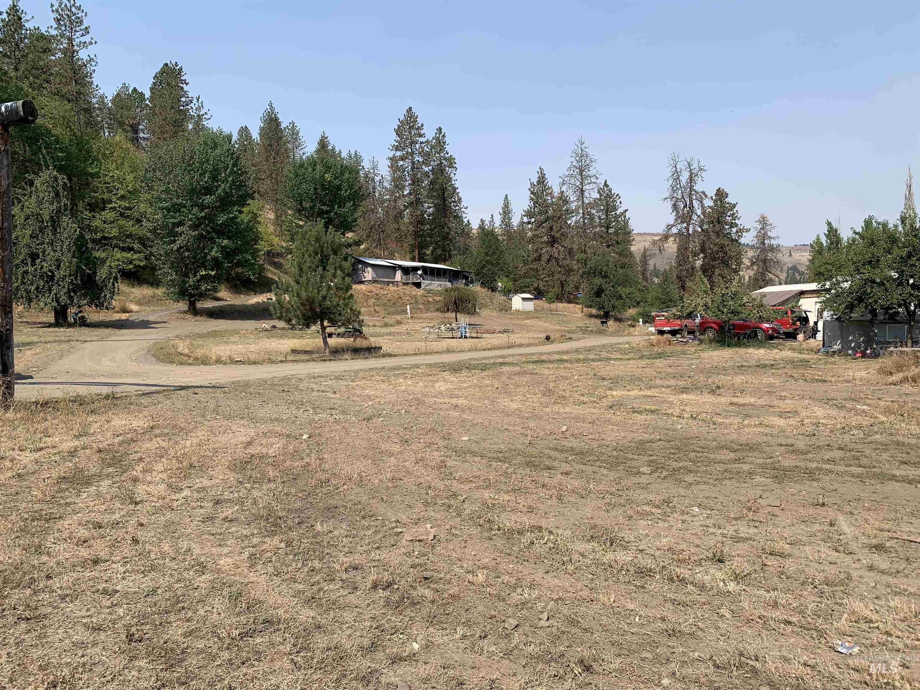 120 Three Bear Lane Property Photo 23