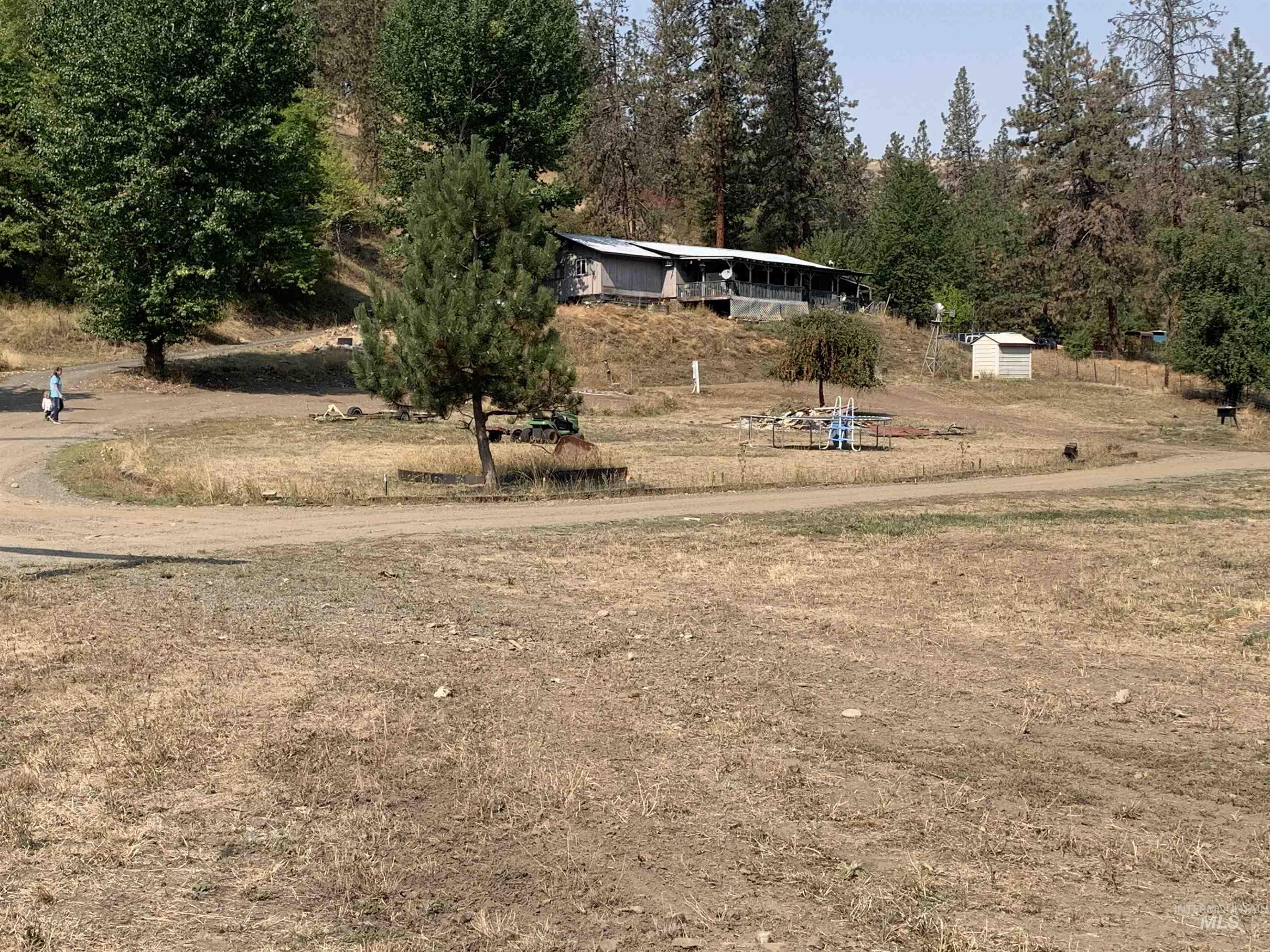 120 Three Bear Lane Property Photo 24