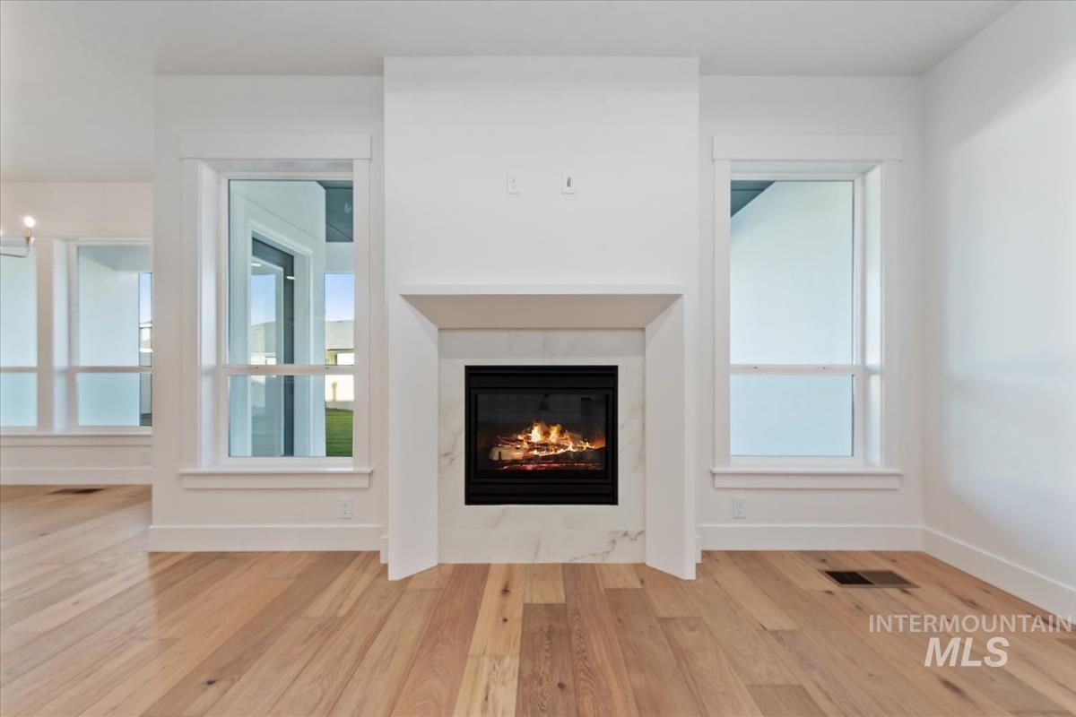 2211 N Ryde Ave. Property Photo 6