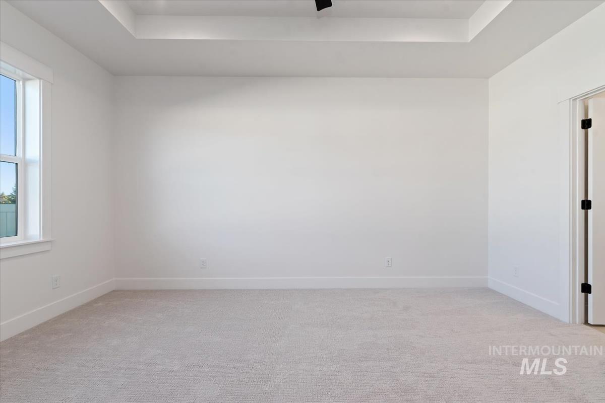 2211 N Ryde Ave. Property Photo 18