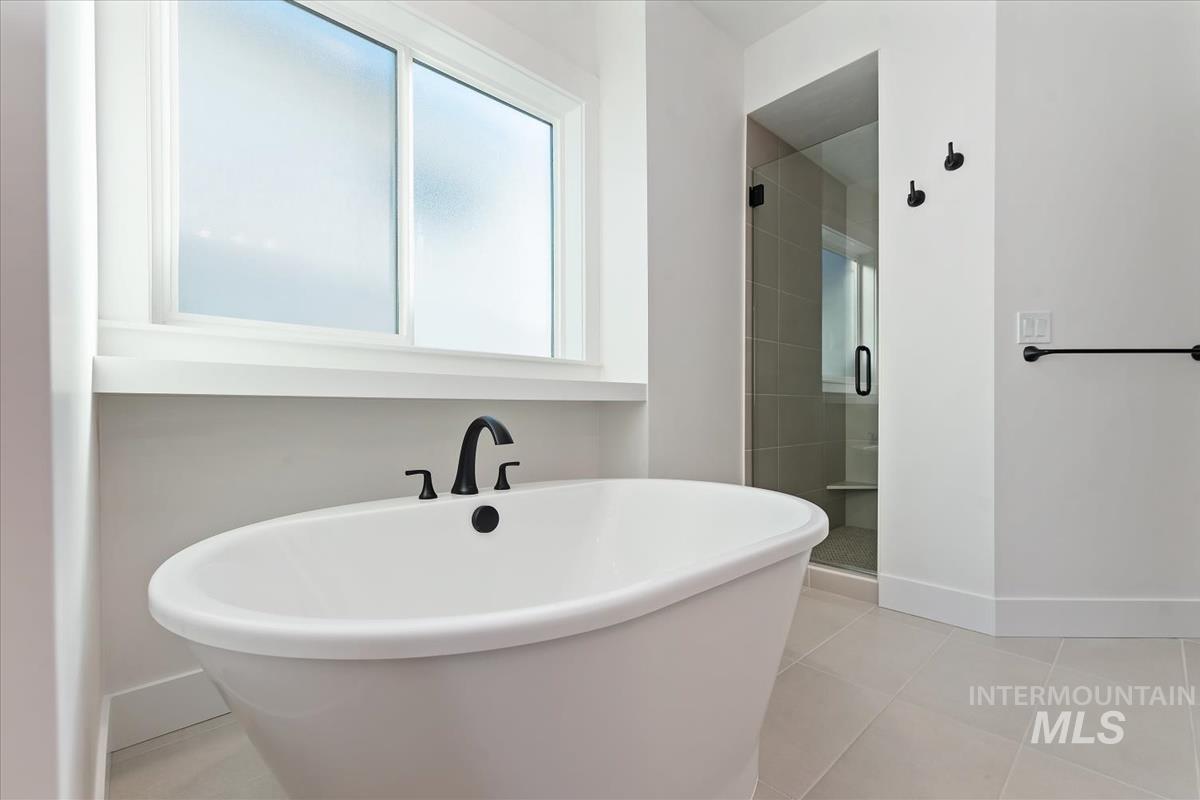 2211 N Ryde Ave. Property Photo 23