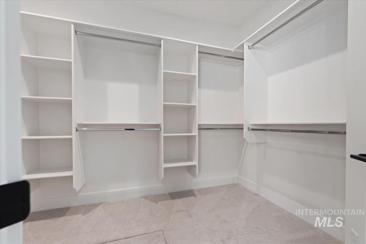 2211 N Ryde Ave. Property Photo 24