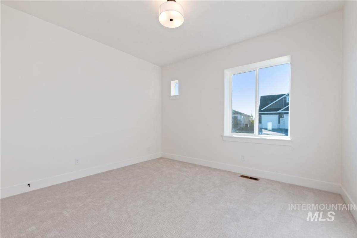 2211 N Ryde Ave. Property Photo 25