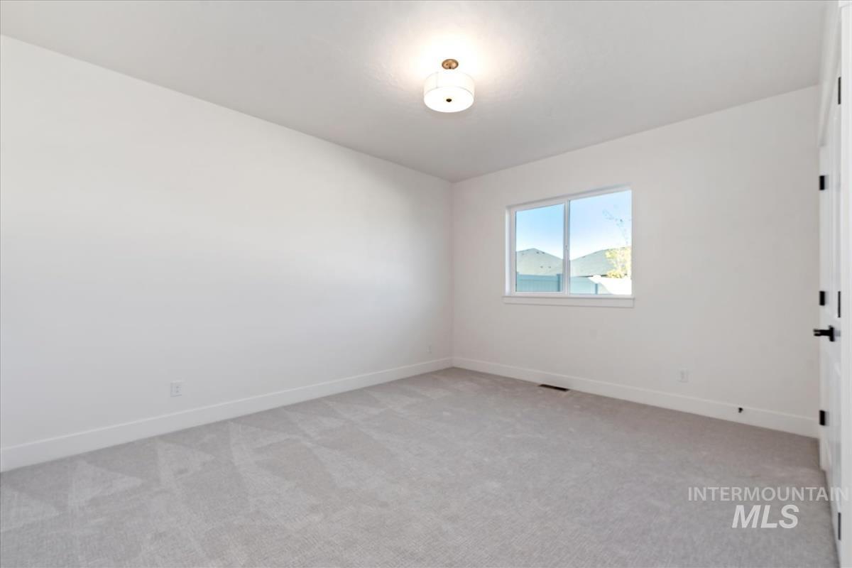 2211 N Ryde Ave. Property Photo 30
