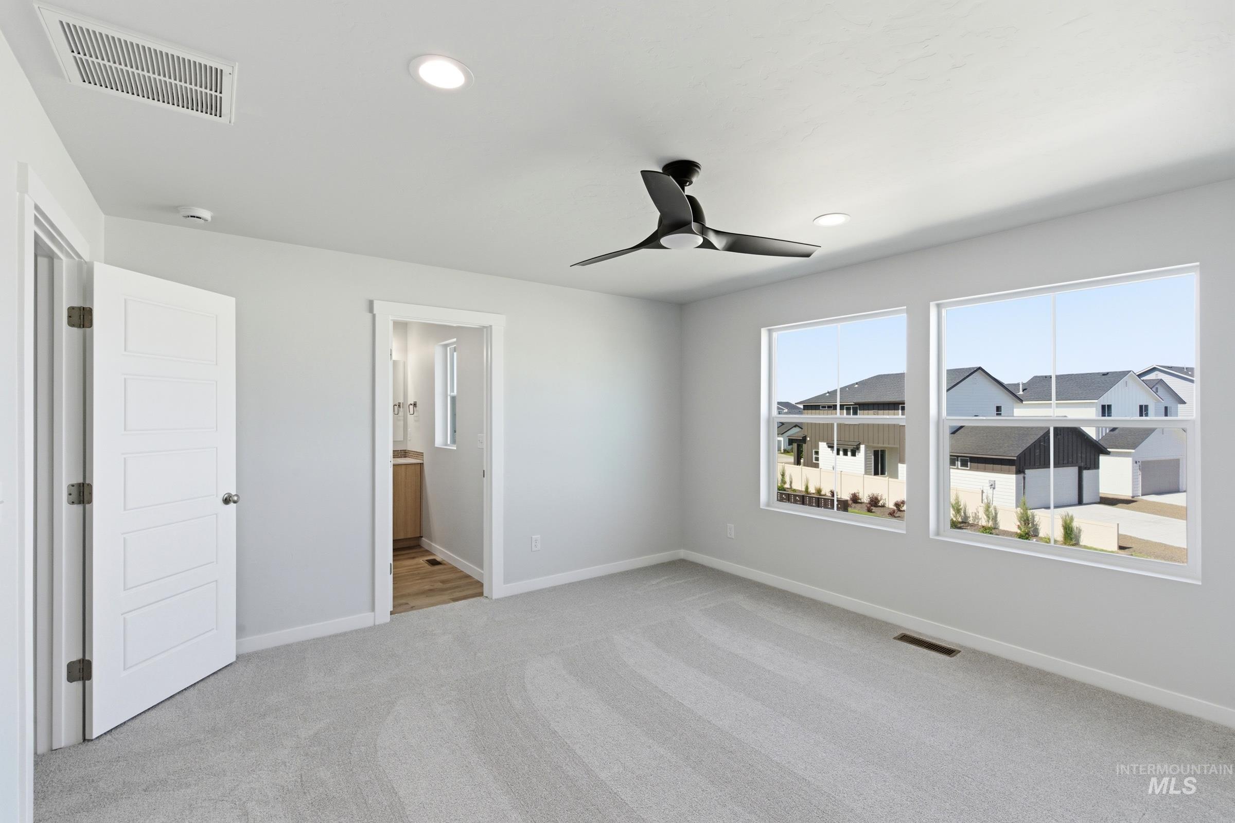 4254 N Camp Creek Ave Property Photo 28