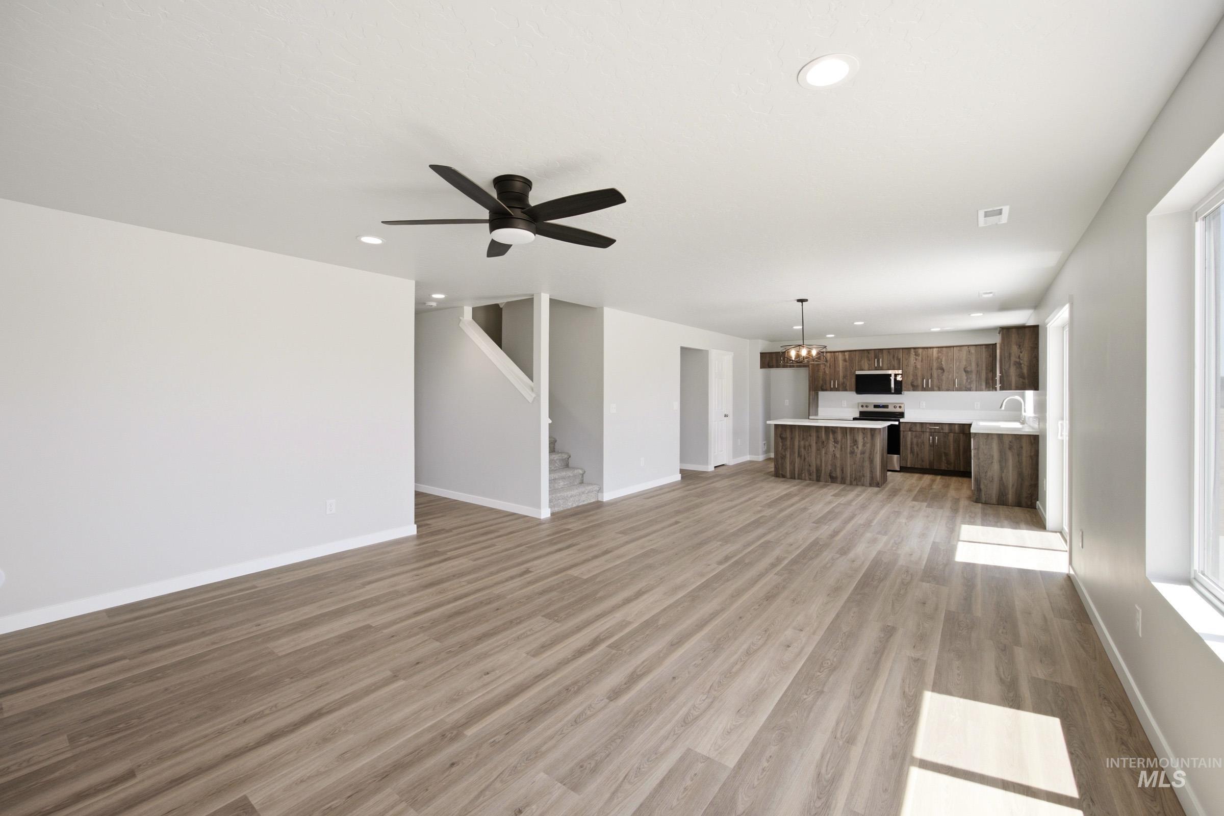 7139 E Marble Springs Dr Property Photo 8