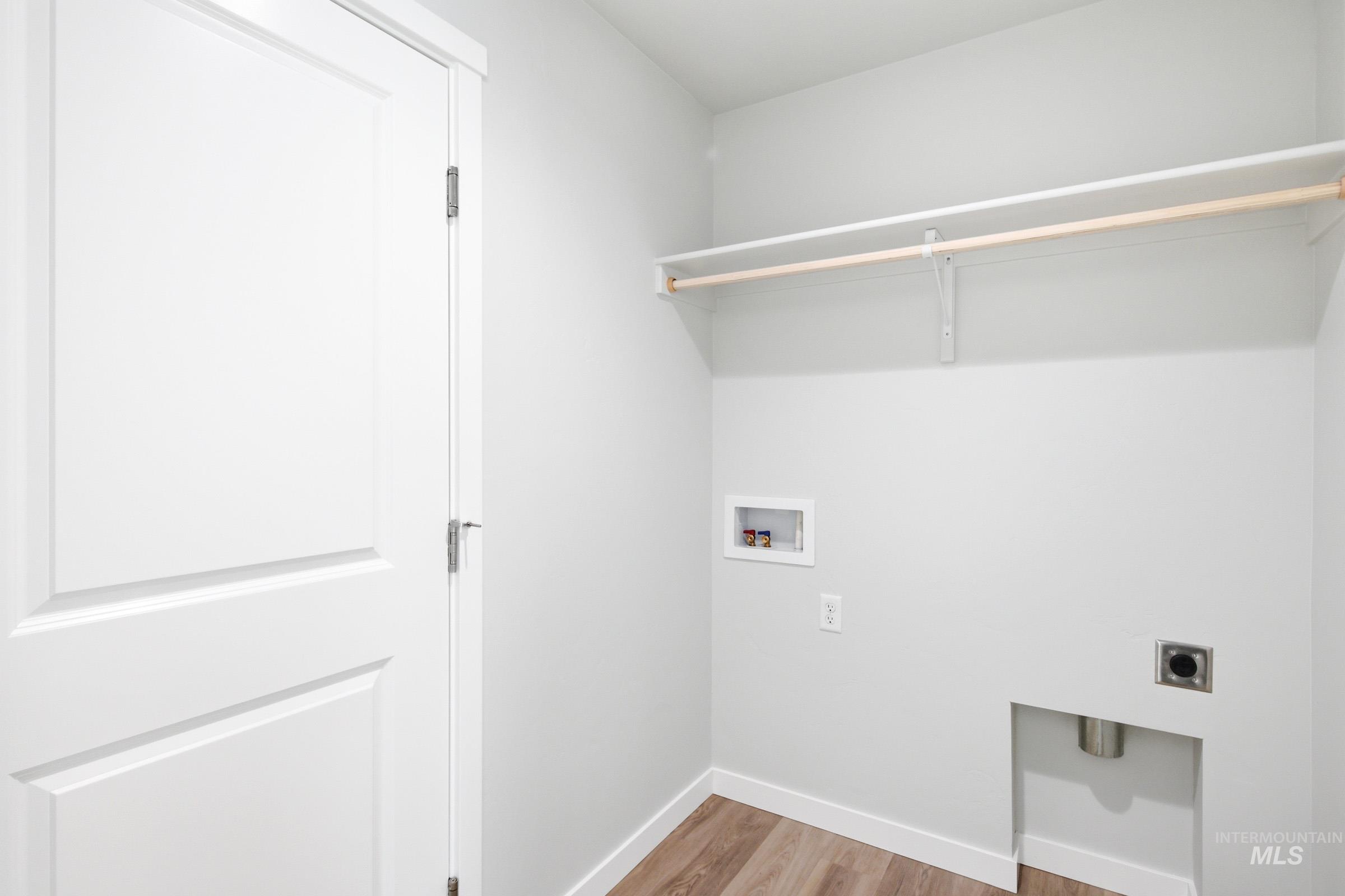 4210 Austin St Property Photo 15