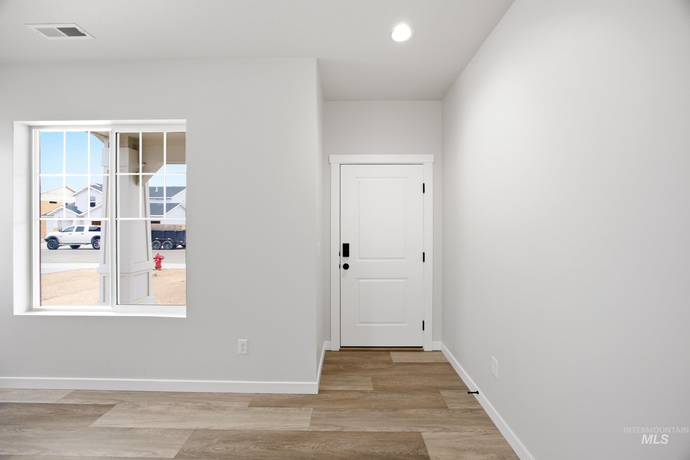 4238 E Rincon Dr Property Photo 2