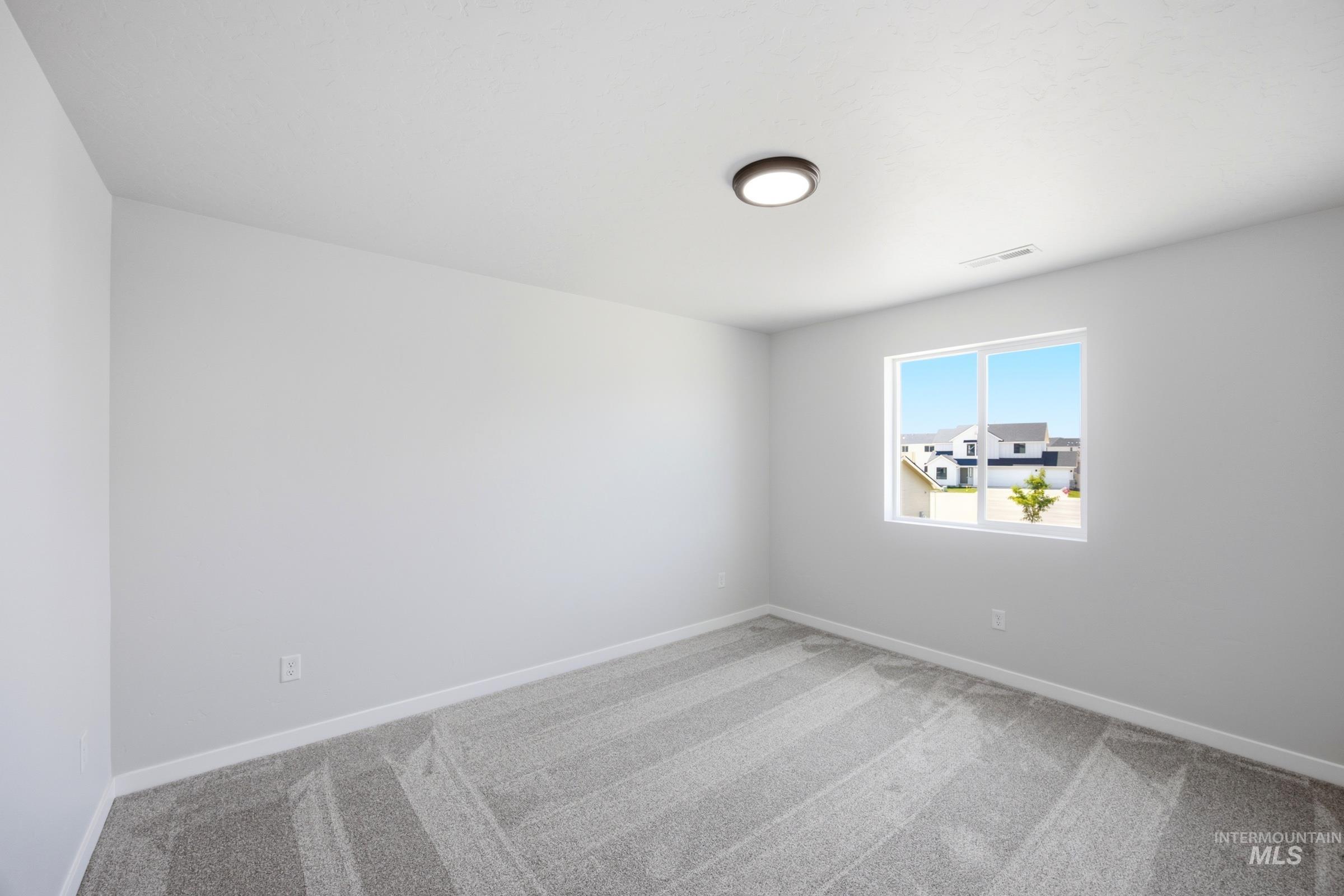 2473 W Kincaid St Property Photo 22