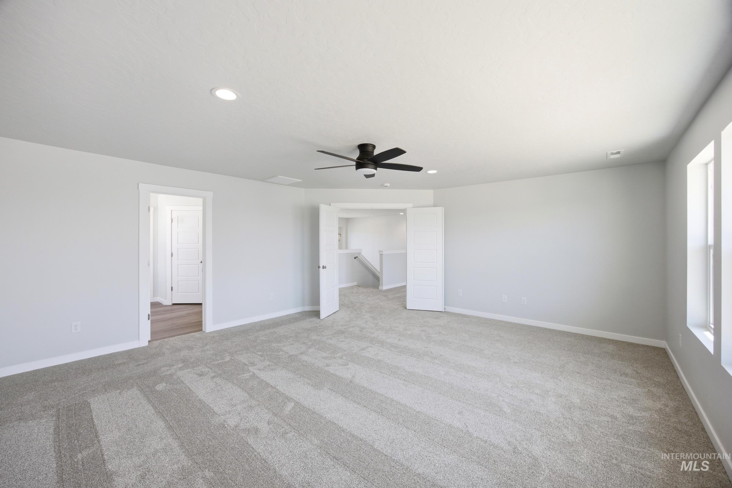 2473 W Kincaid St Property Photo 30
