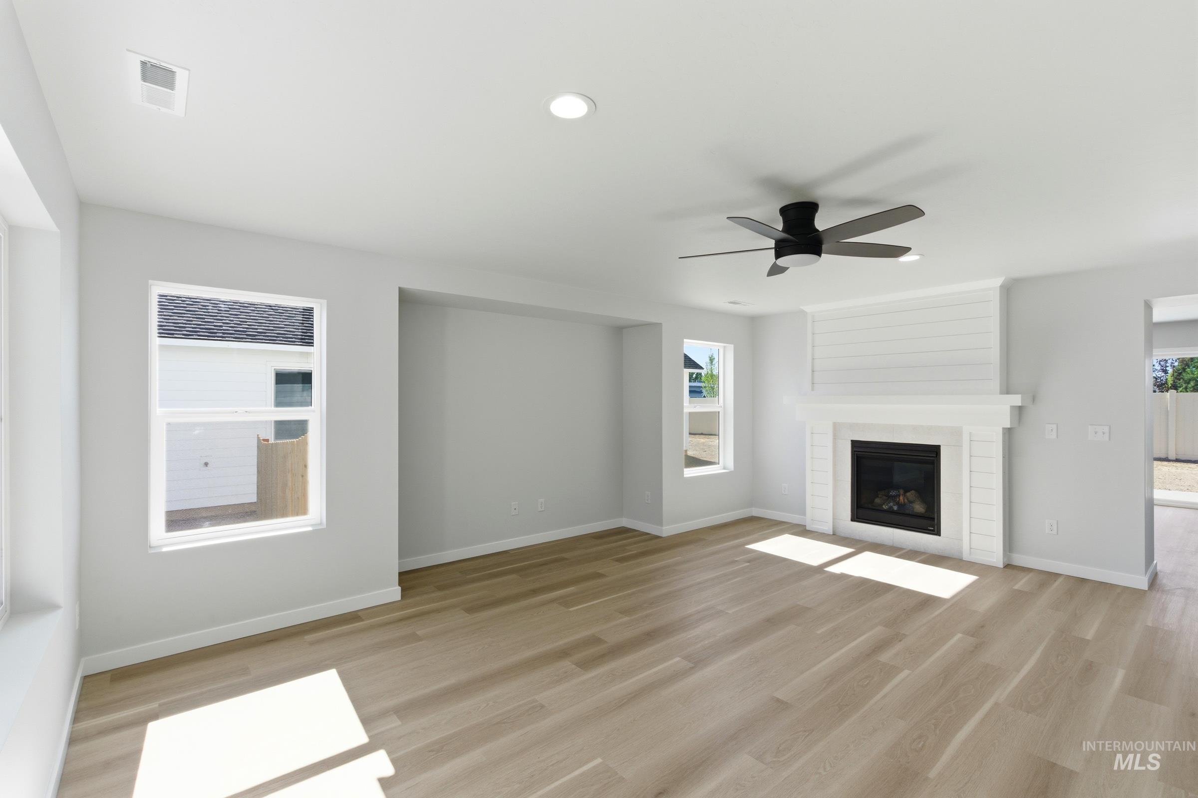 13677 Redway Ct Property Photo 11