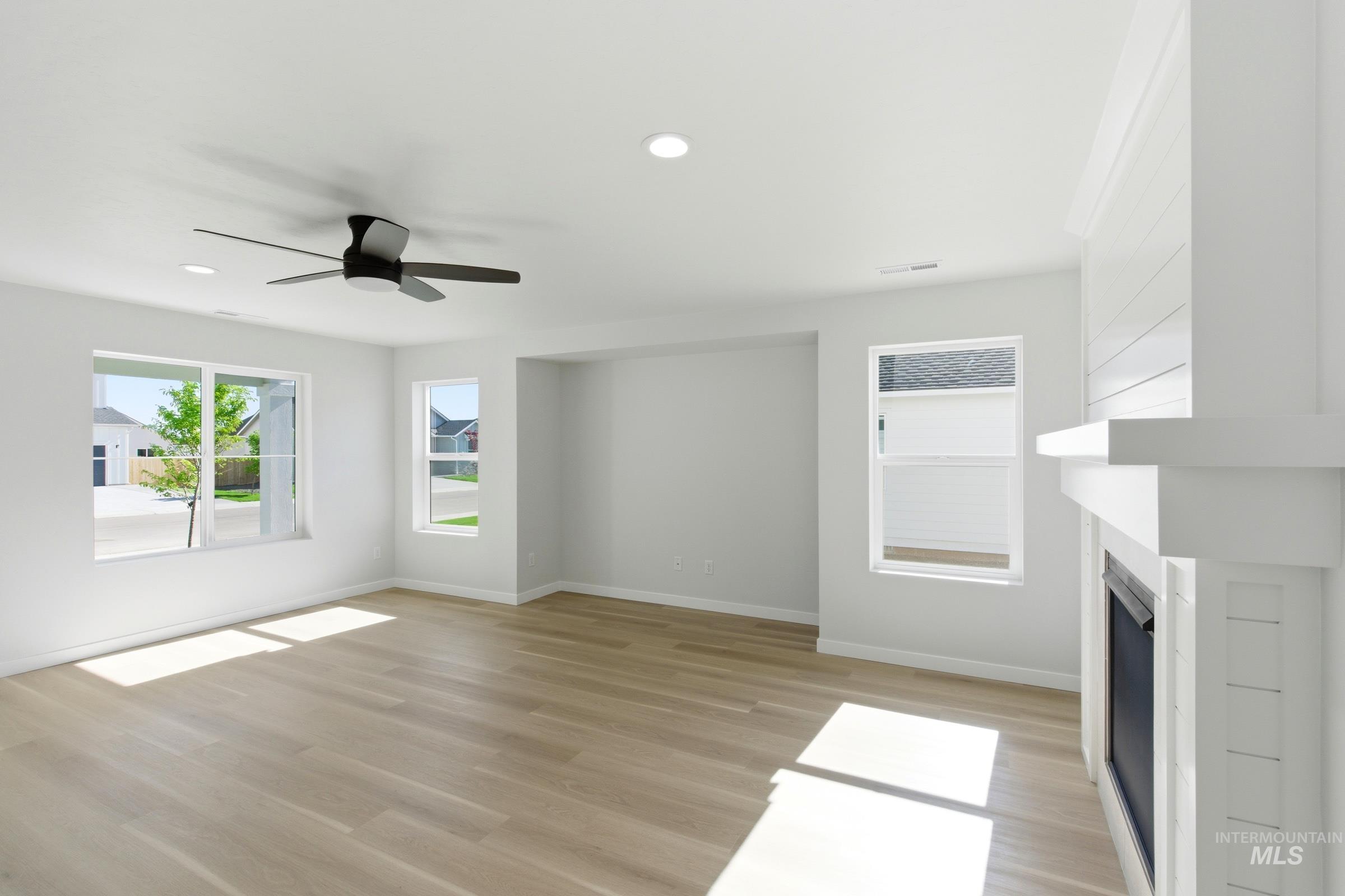 13677 Redway Ct Property Photo 15