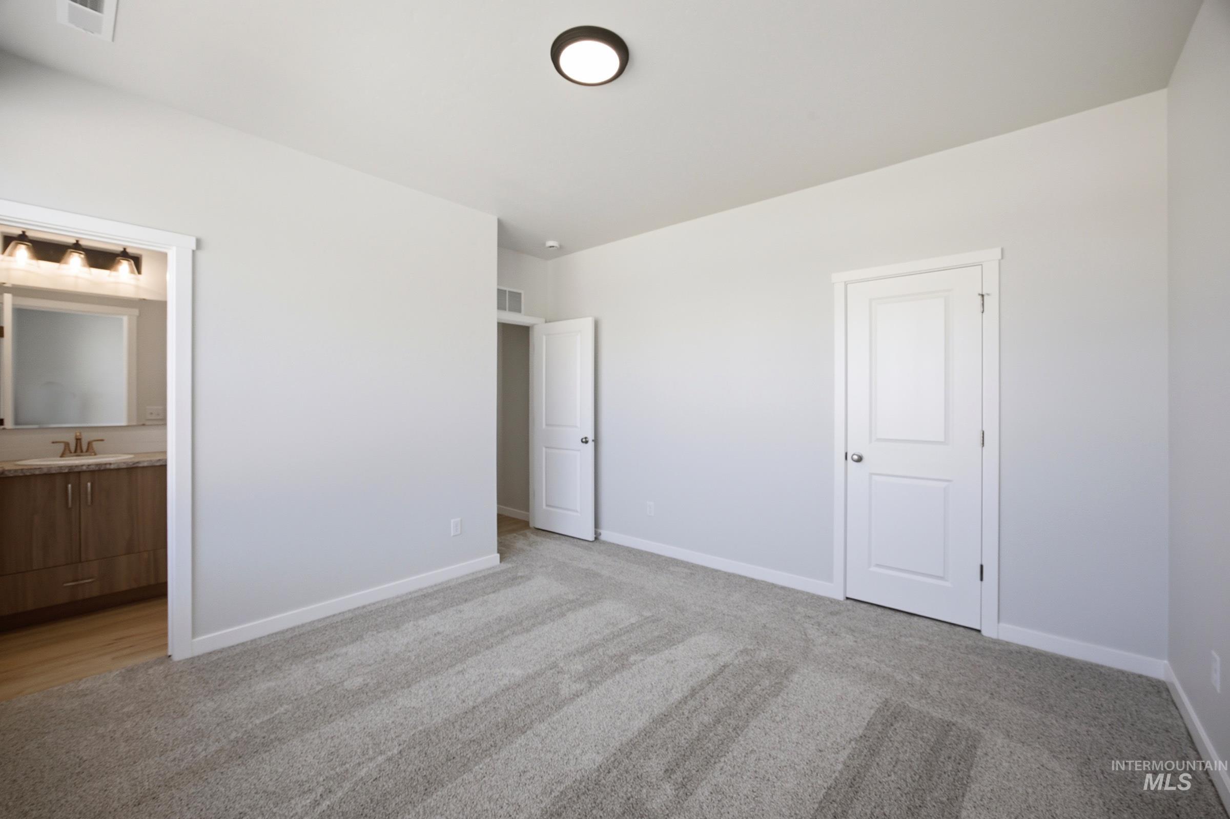 13633 Redway Ct Property Photo 23