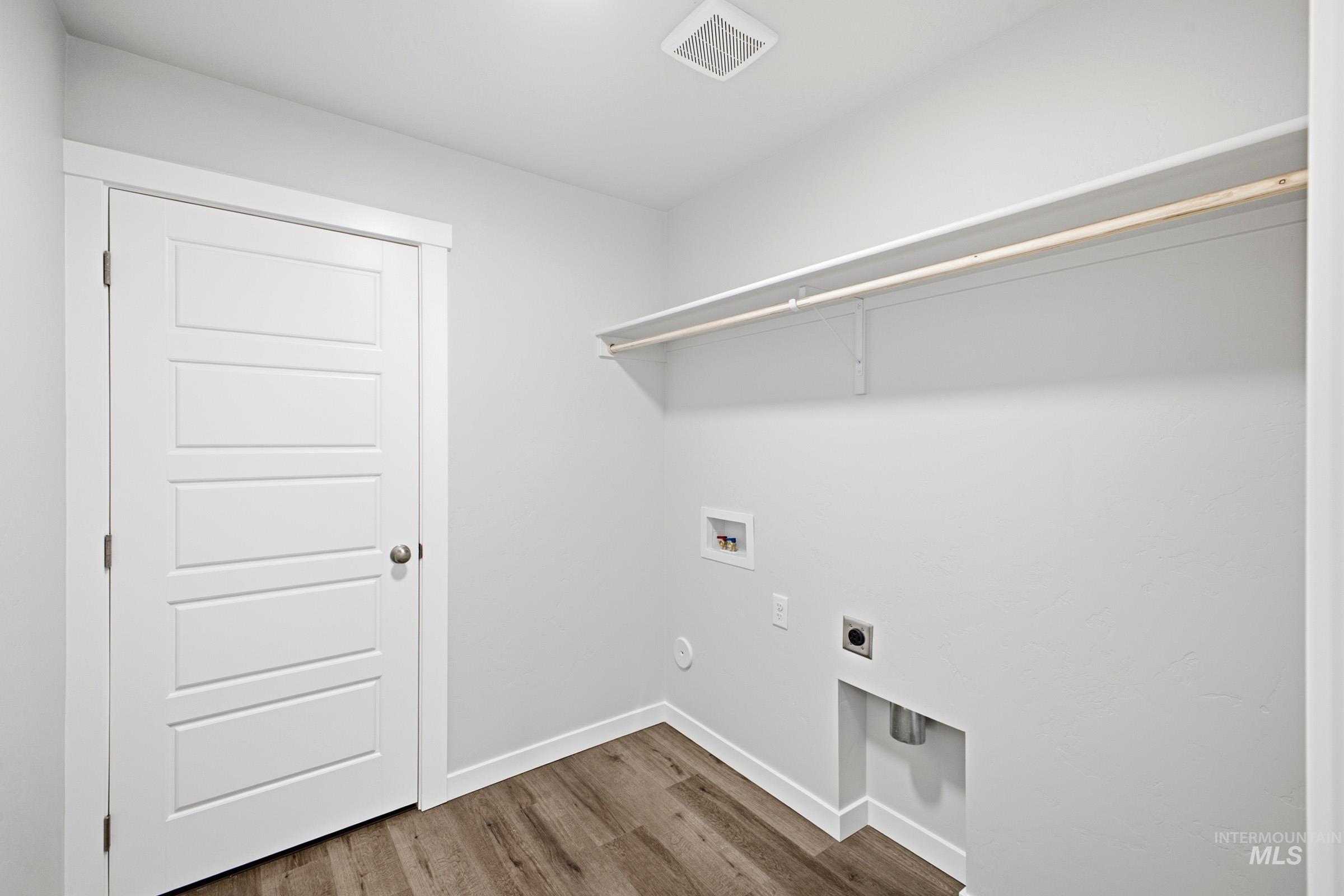 12777 Ropers St Property Photo 17