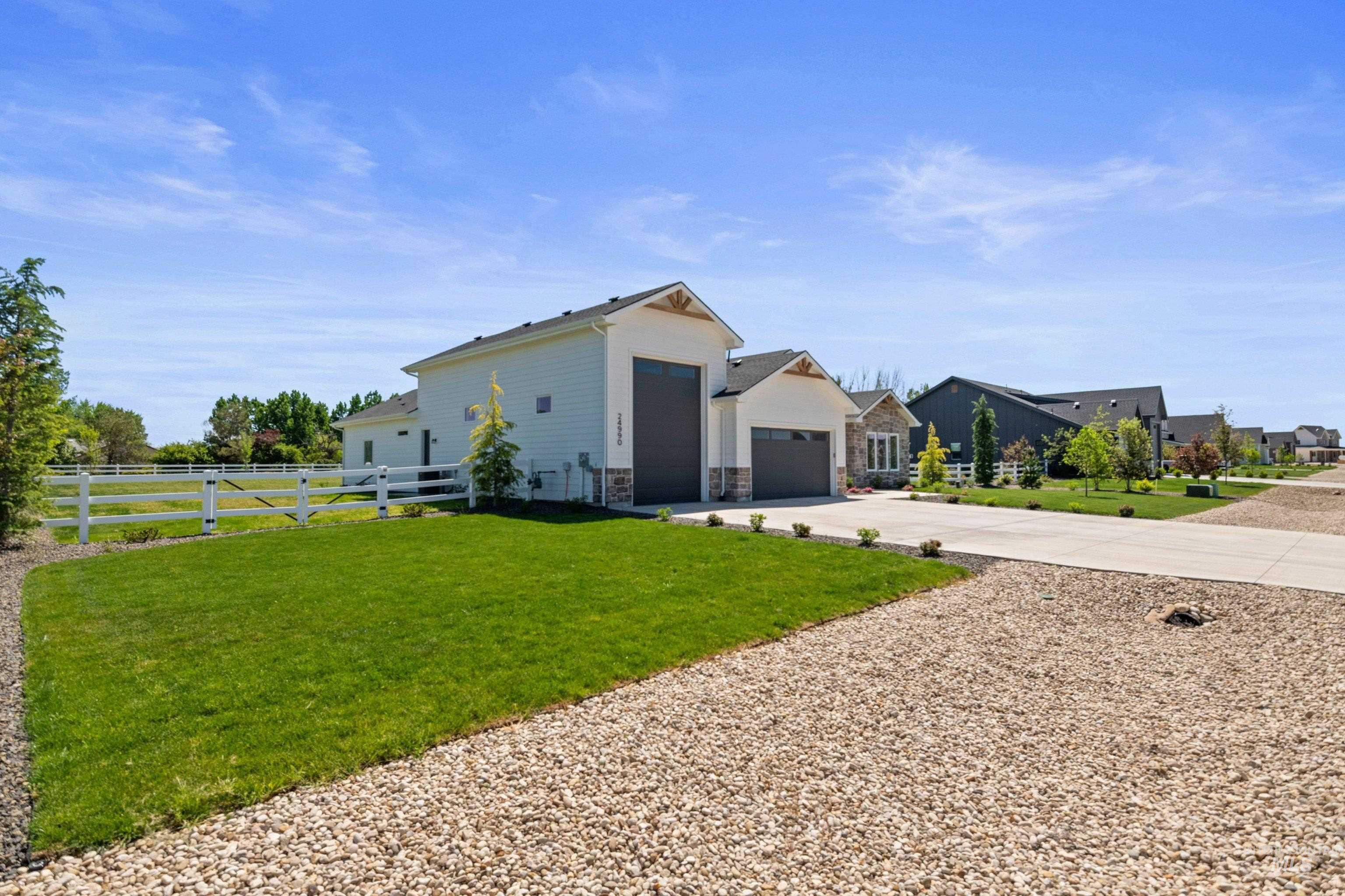 24990 Belgian Way Property Photo 4