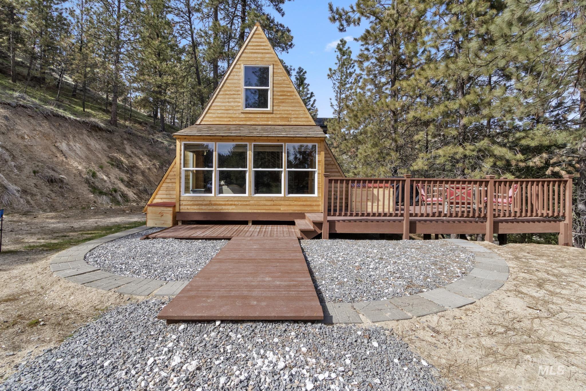 60 Wilderness Ranch Rd Property Photo 3